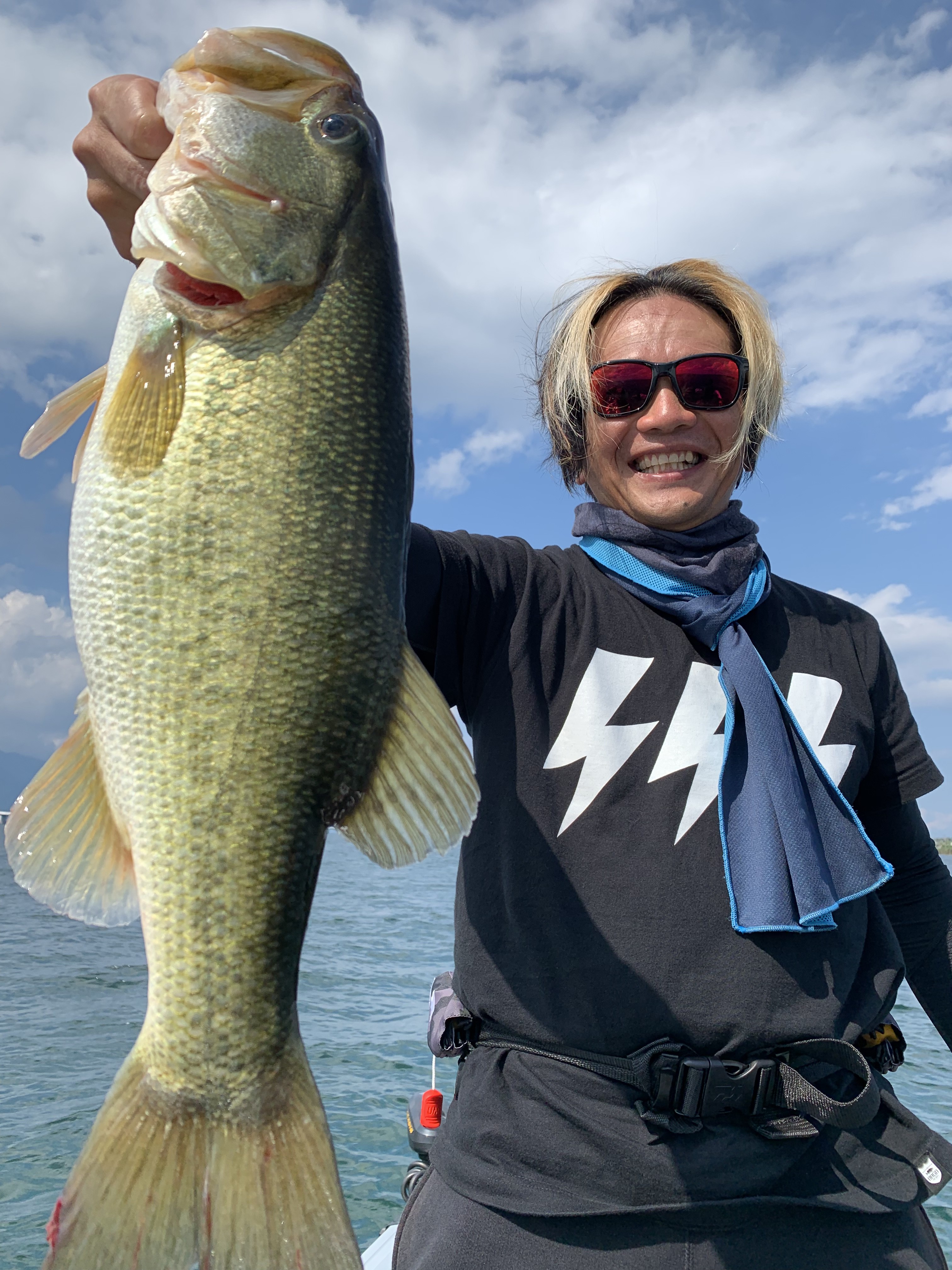 27AEB7F4-44E3-48AF-B57E-87027CA8E9E3