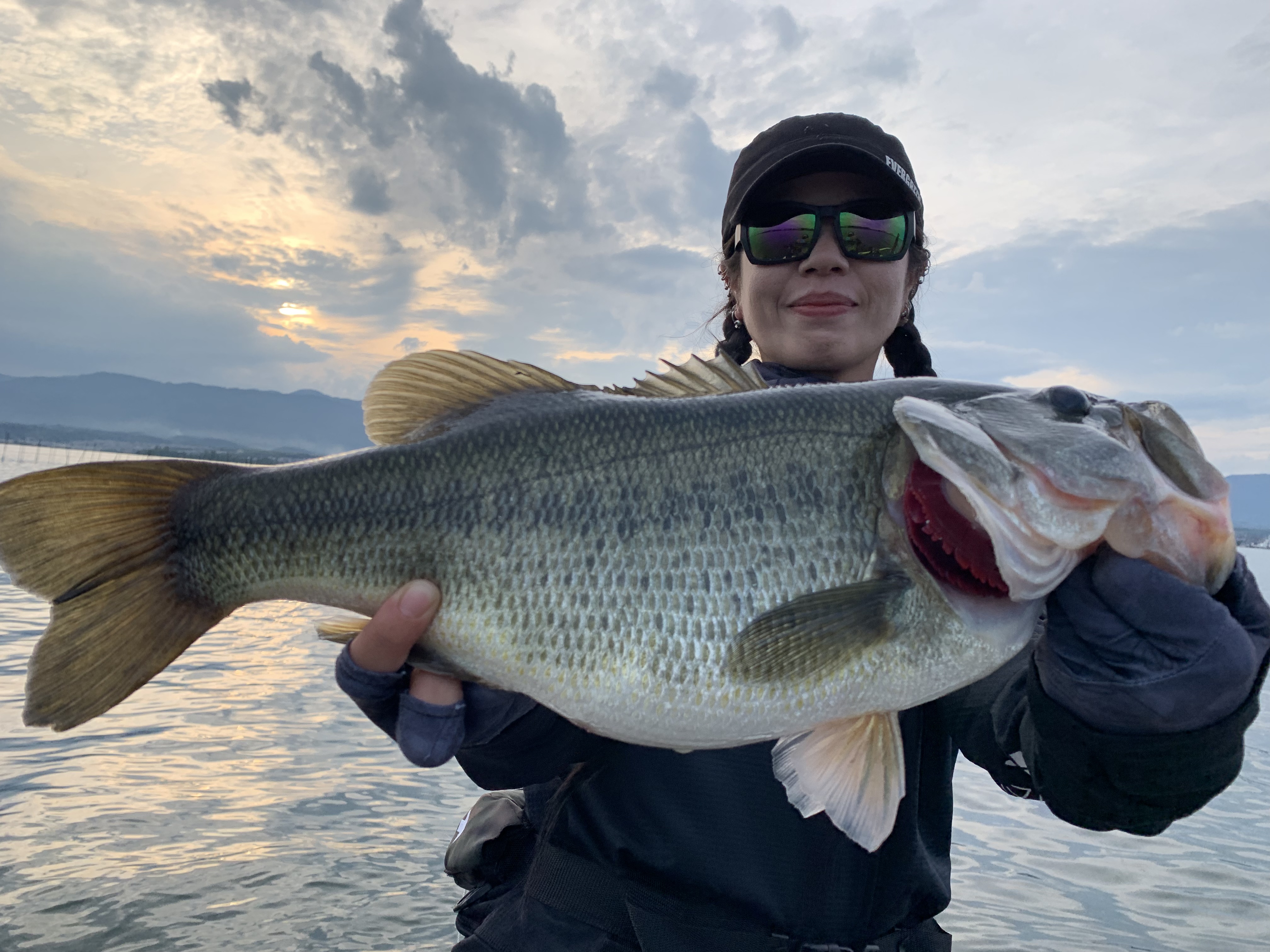 1D68BEFE-FB9D-47B6-9028-C18787630B56