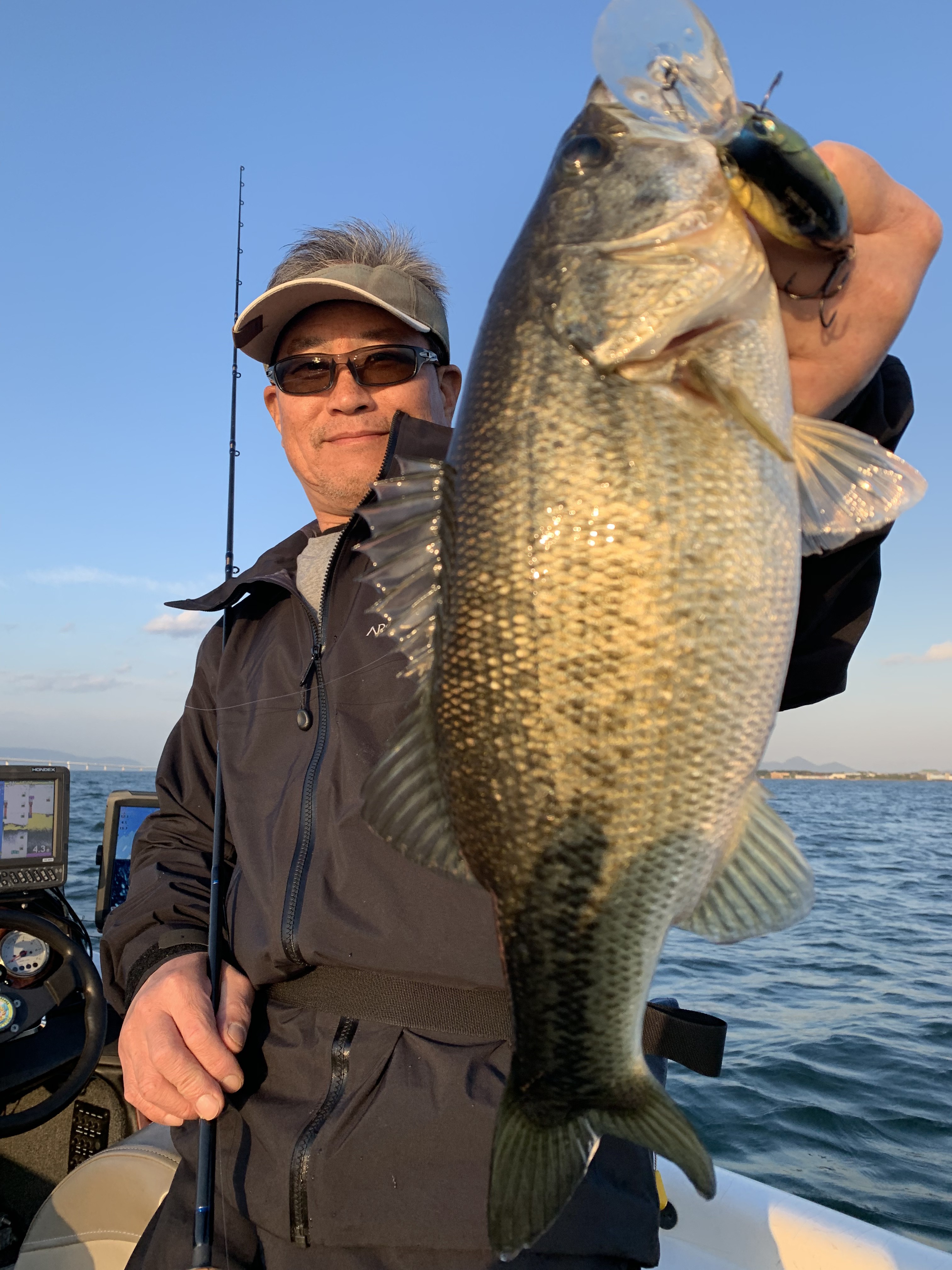 16F52D66-6273-480B-A811-A1449D170AD5