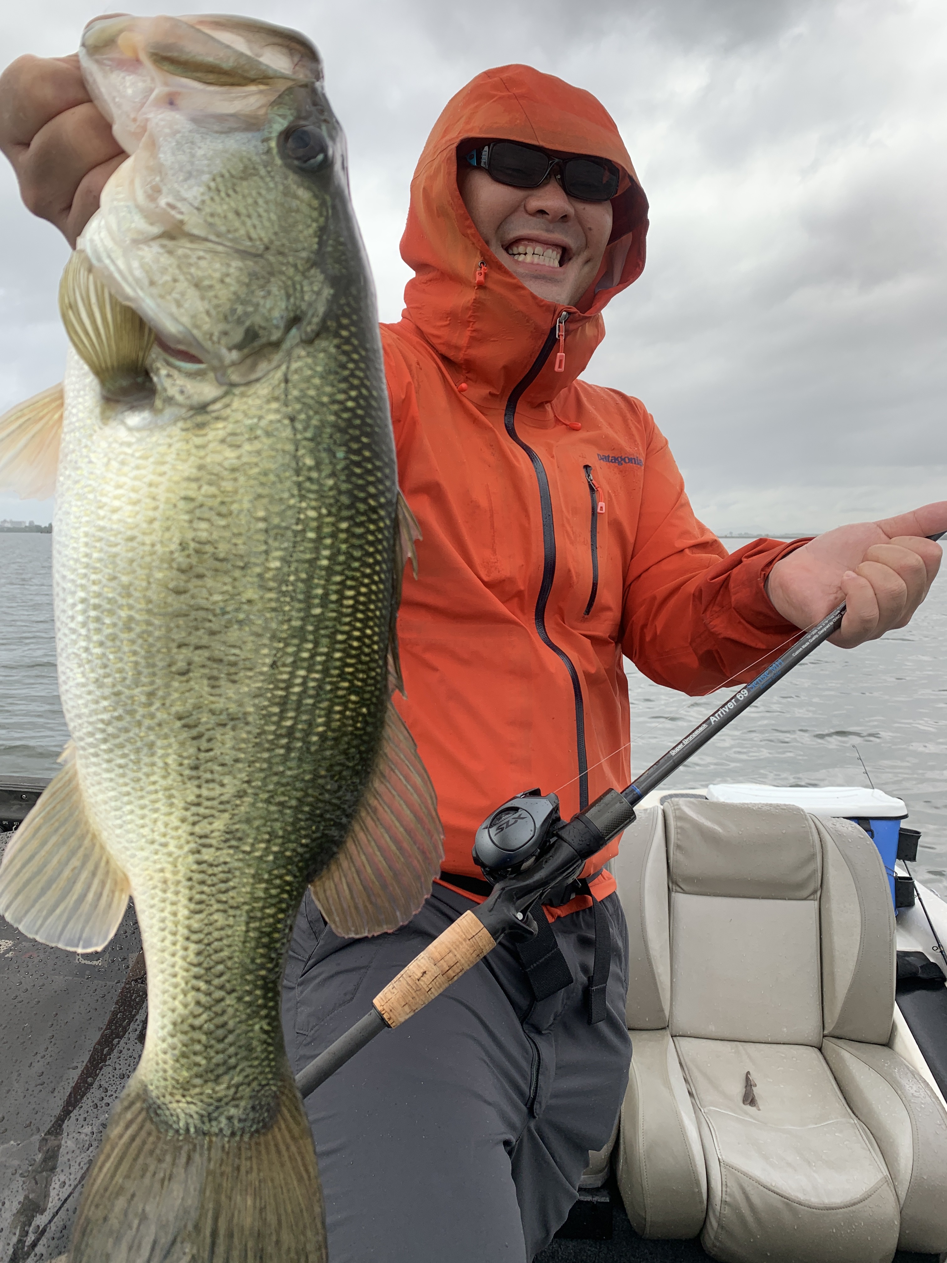 080261C7-9629-4A34-AA9F-92B2544F4FC3