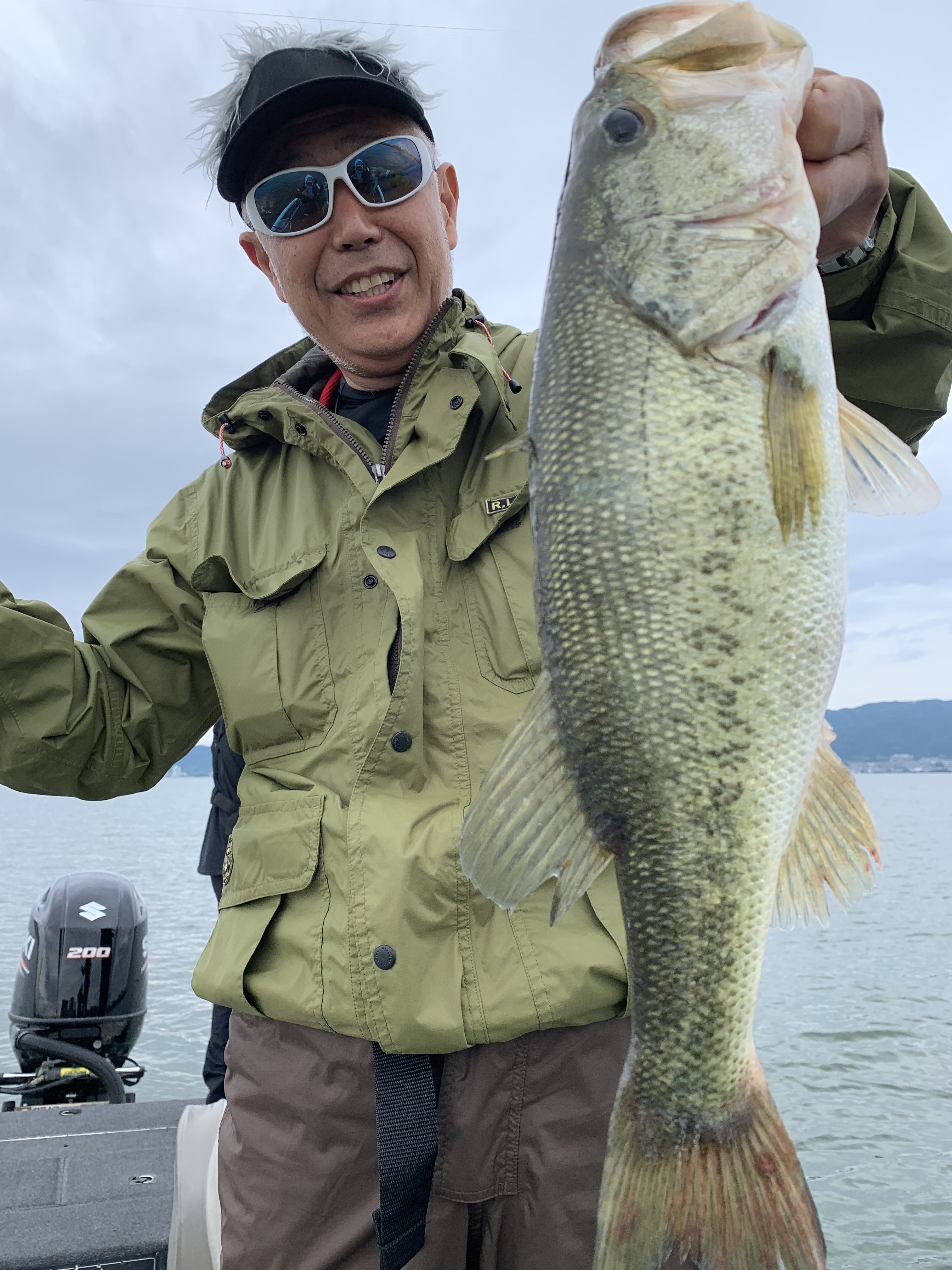 361E5B15-F4FD-4BFD-B699-2788F531E2FA