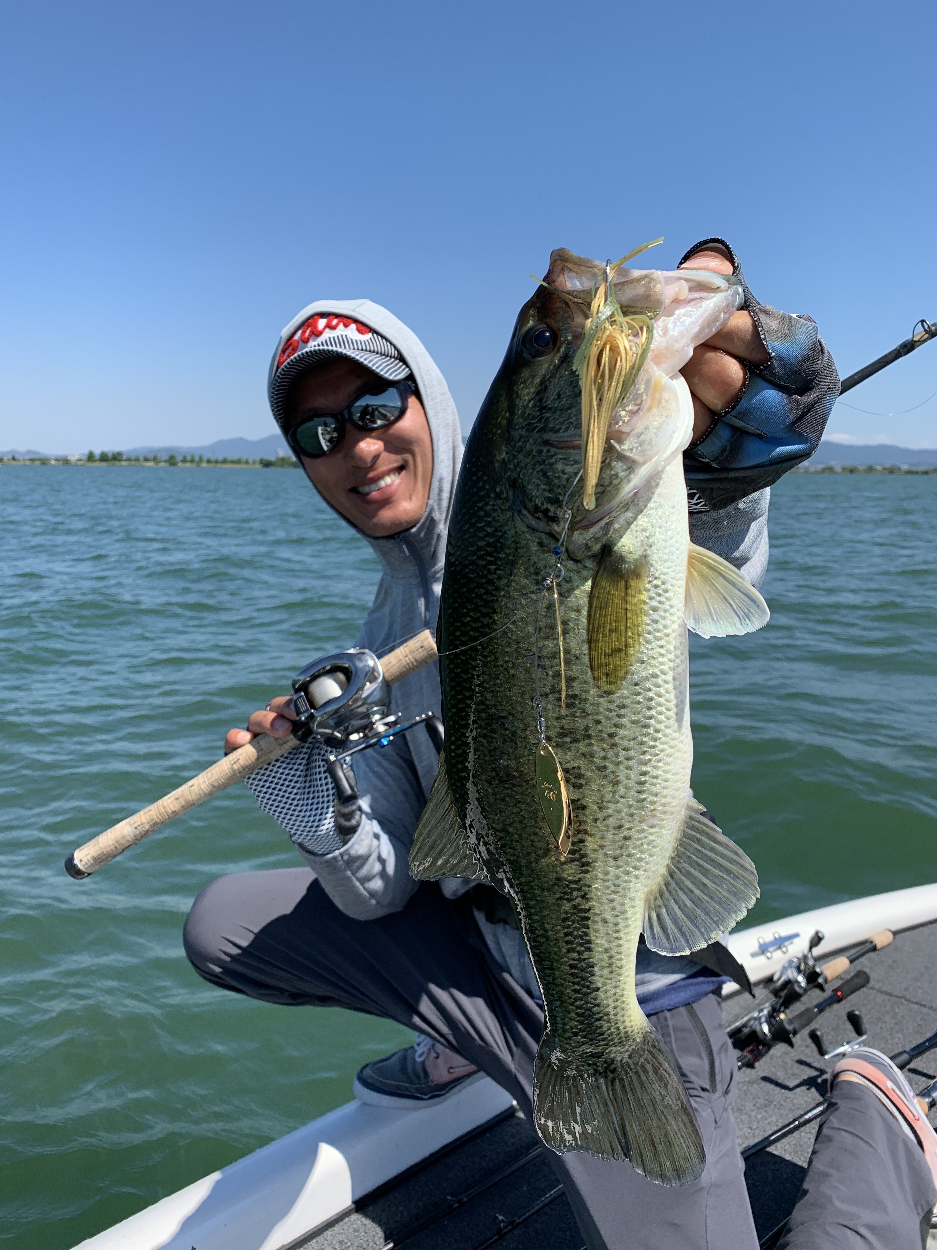 816F6E6B-E582-4C2D-80E1-2C9116E62FAE