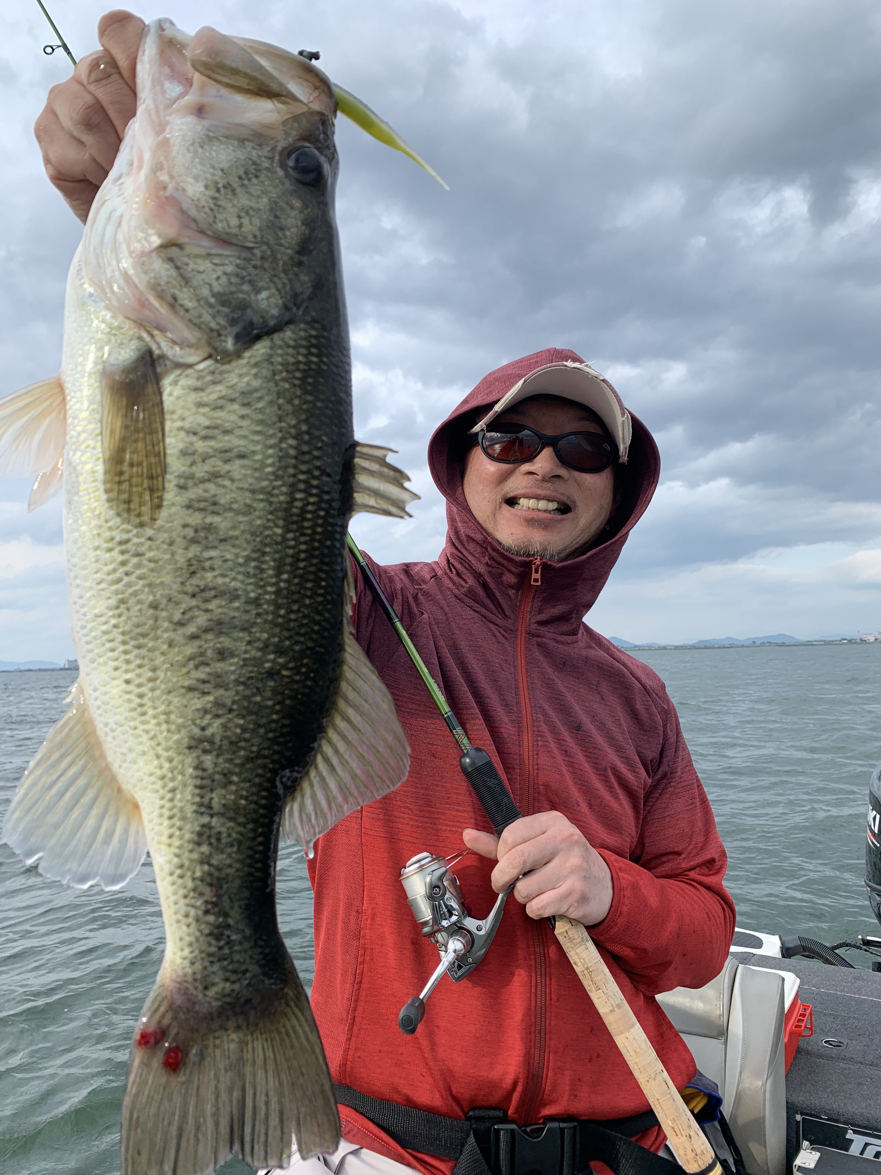 13DE6C3F-F06F-47DA-8786-743F346ECDD5