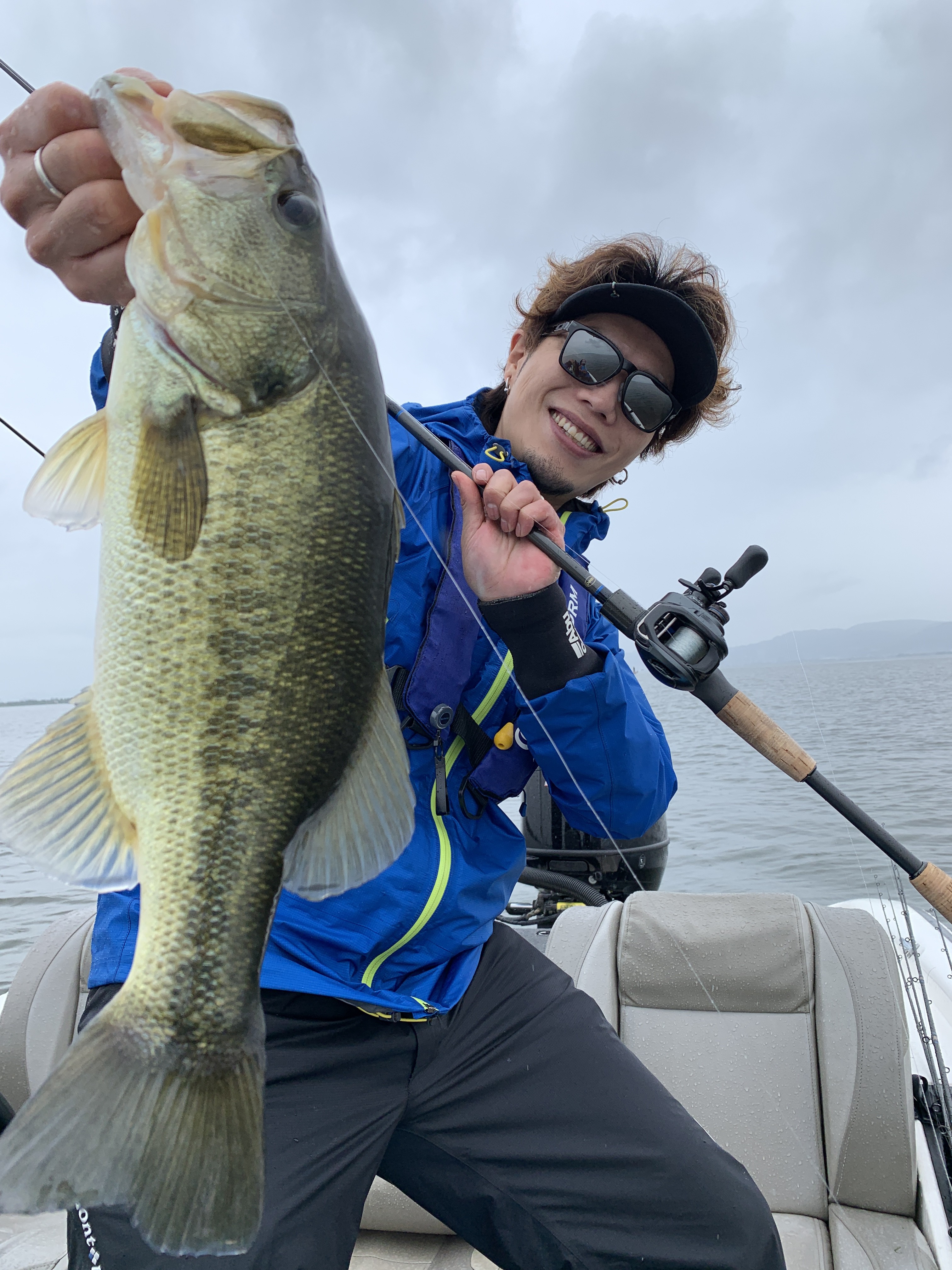 8F426395-8654-4191-841C-98C53B397D83