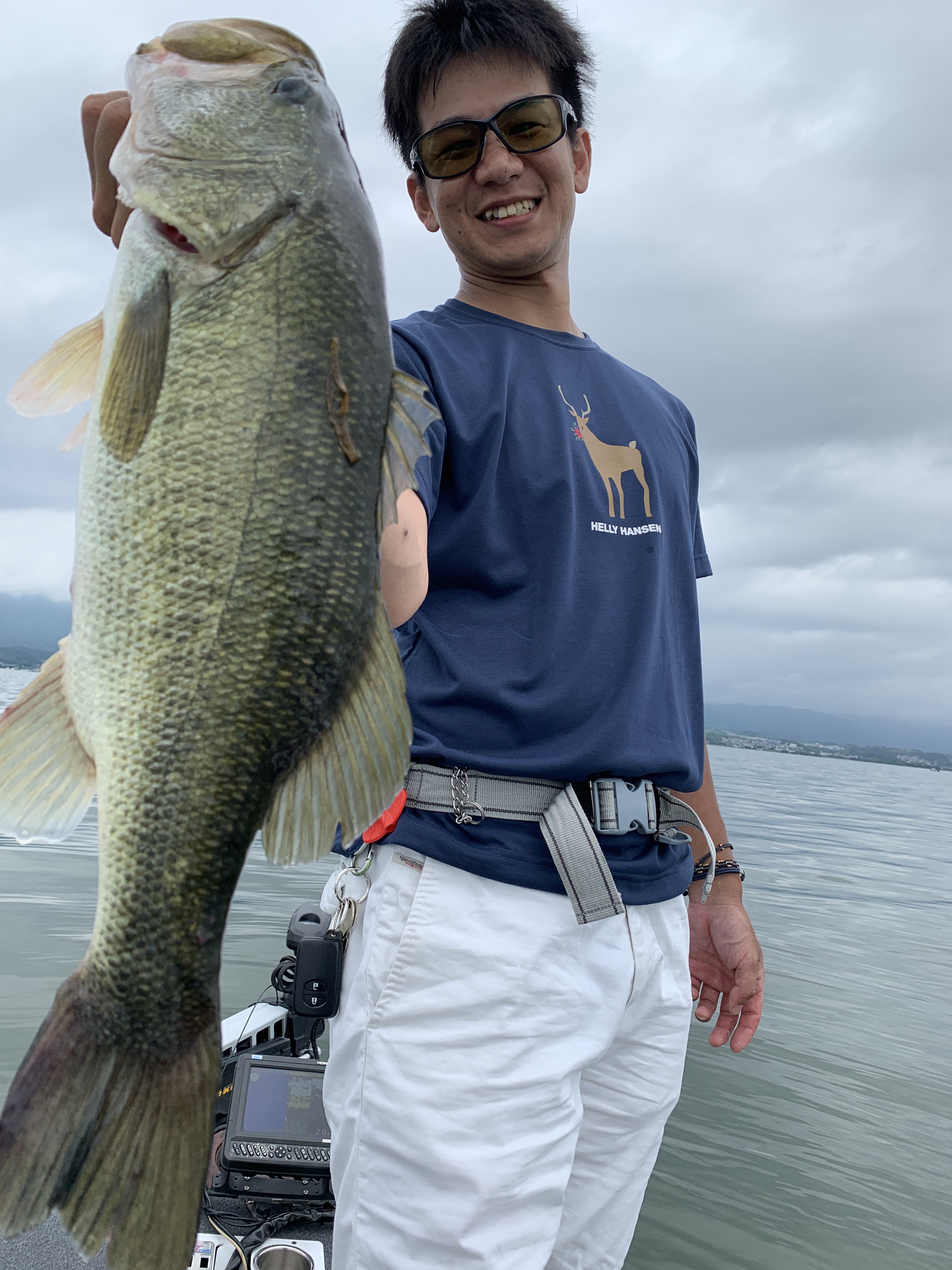 AFD882A9-9C0E-4652-85AE-1C6B40647655