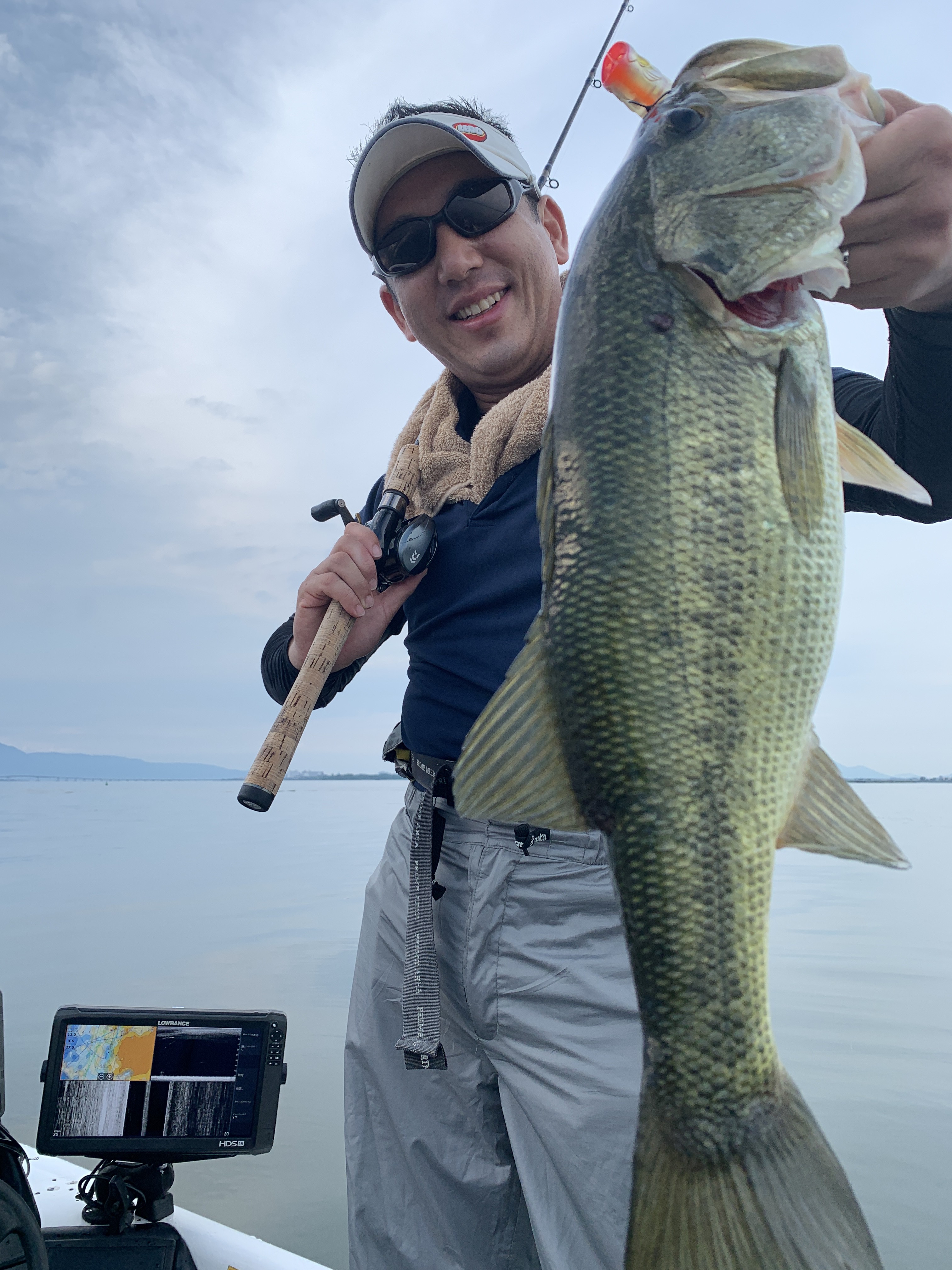 D1FB31B6-3150-4BA1-BEE9-00738066AA08