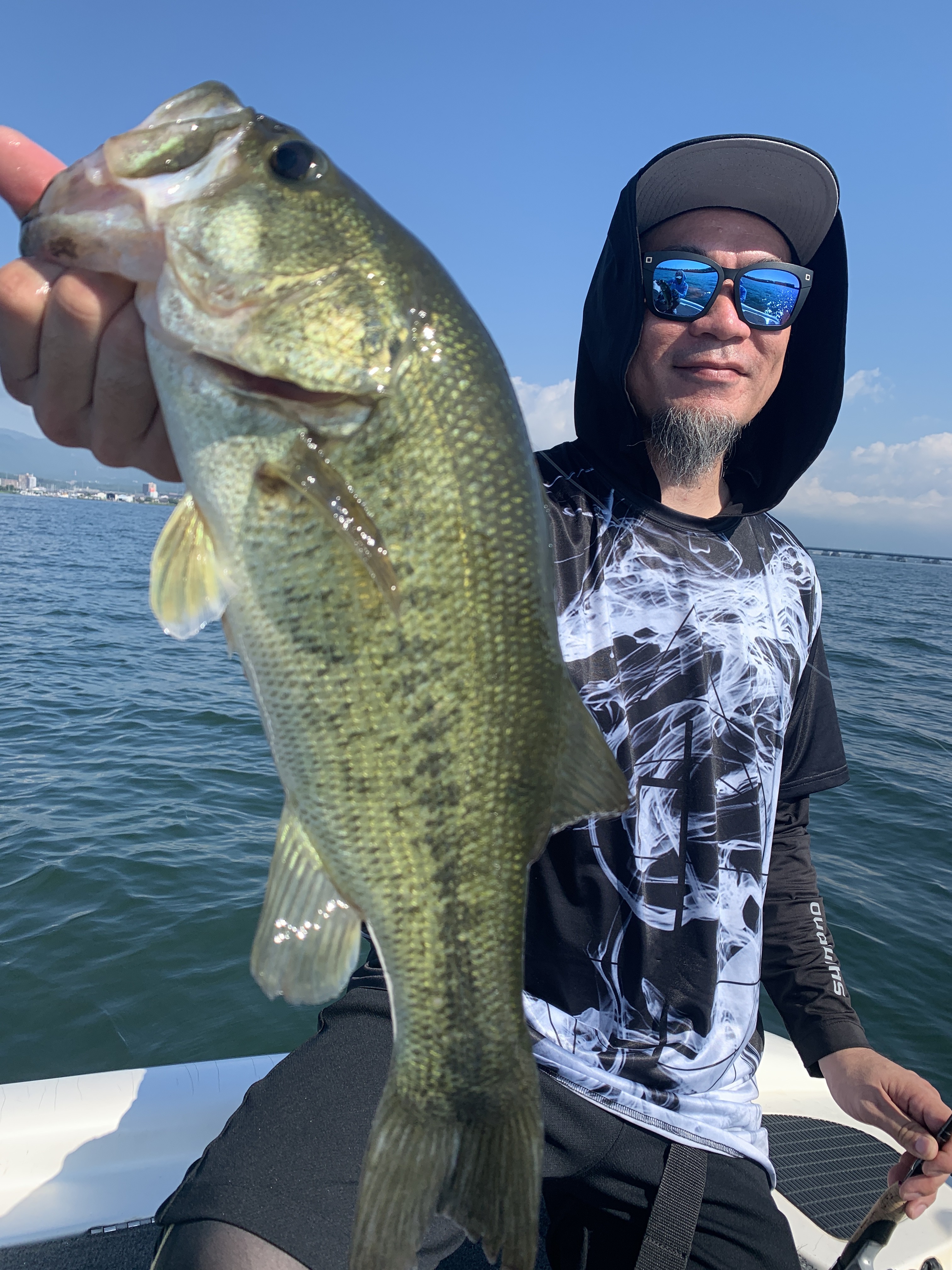 EEF626AA-6E61-45D4-A242-6F1BF1B3D522