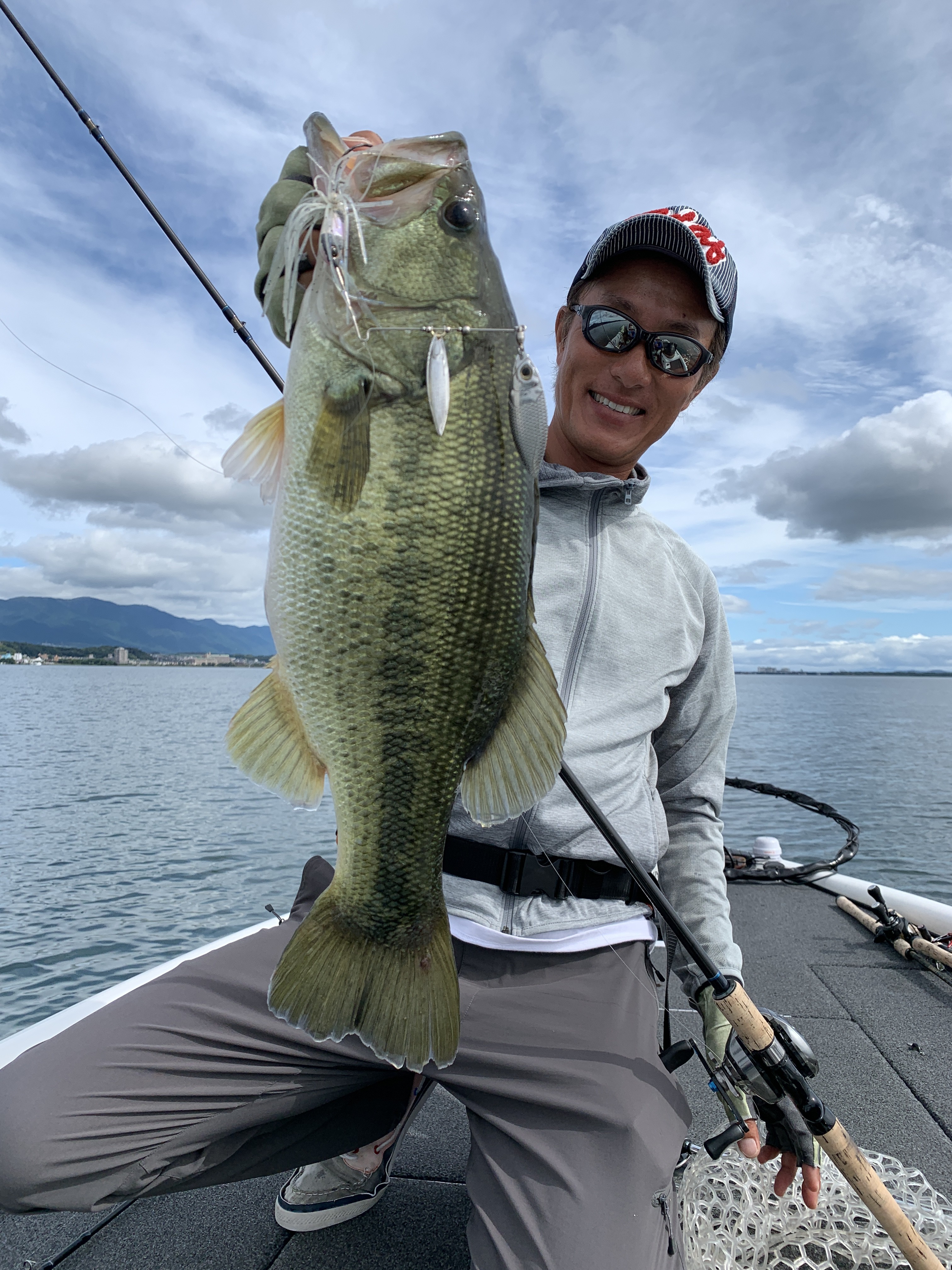 AFAB1173-15D1-4089-9E06-E75AC057DE98