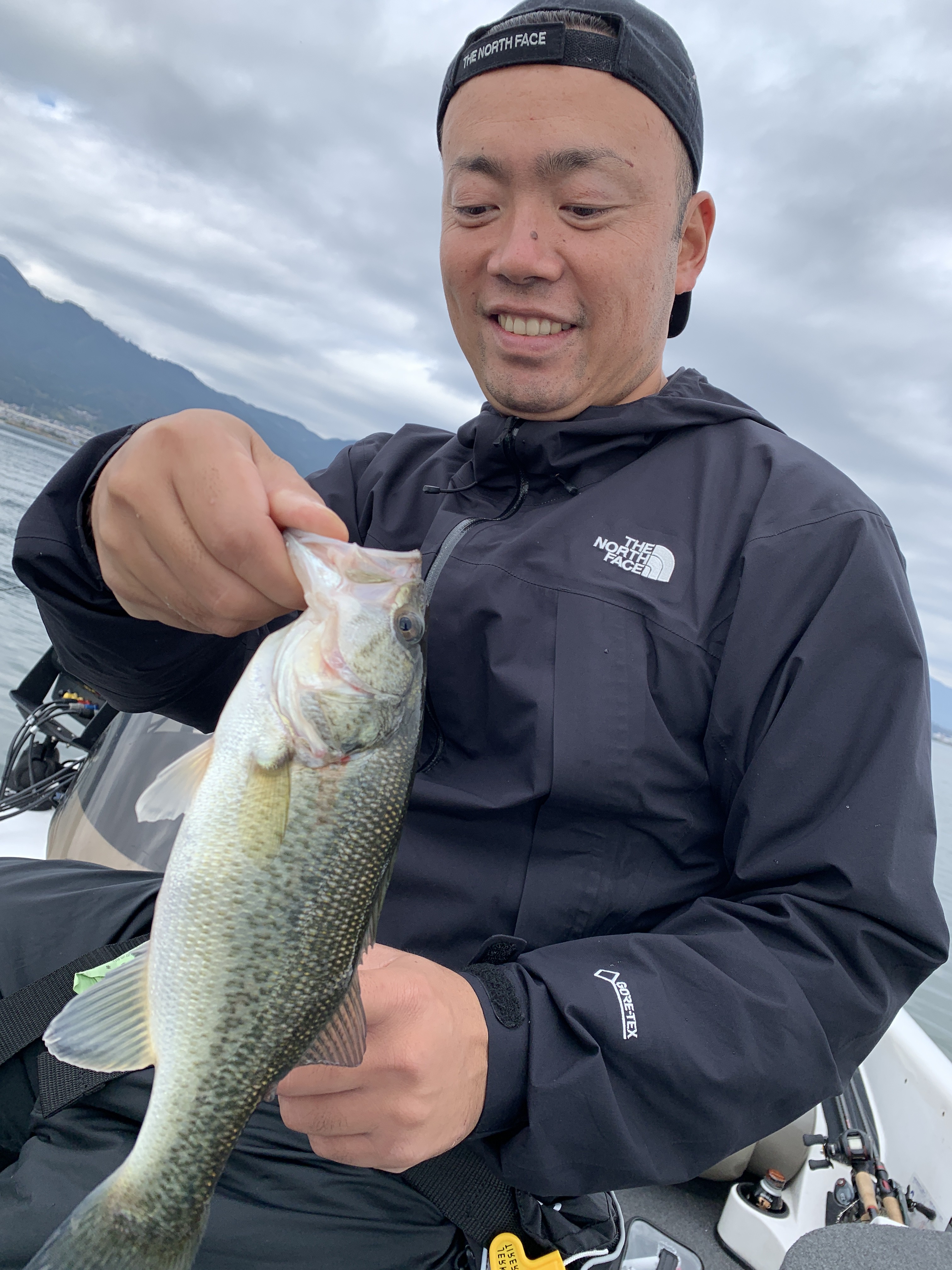 A4766FD9-64D4-4A84-876B-7D50854E4437