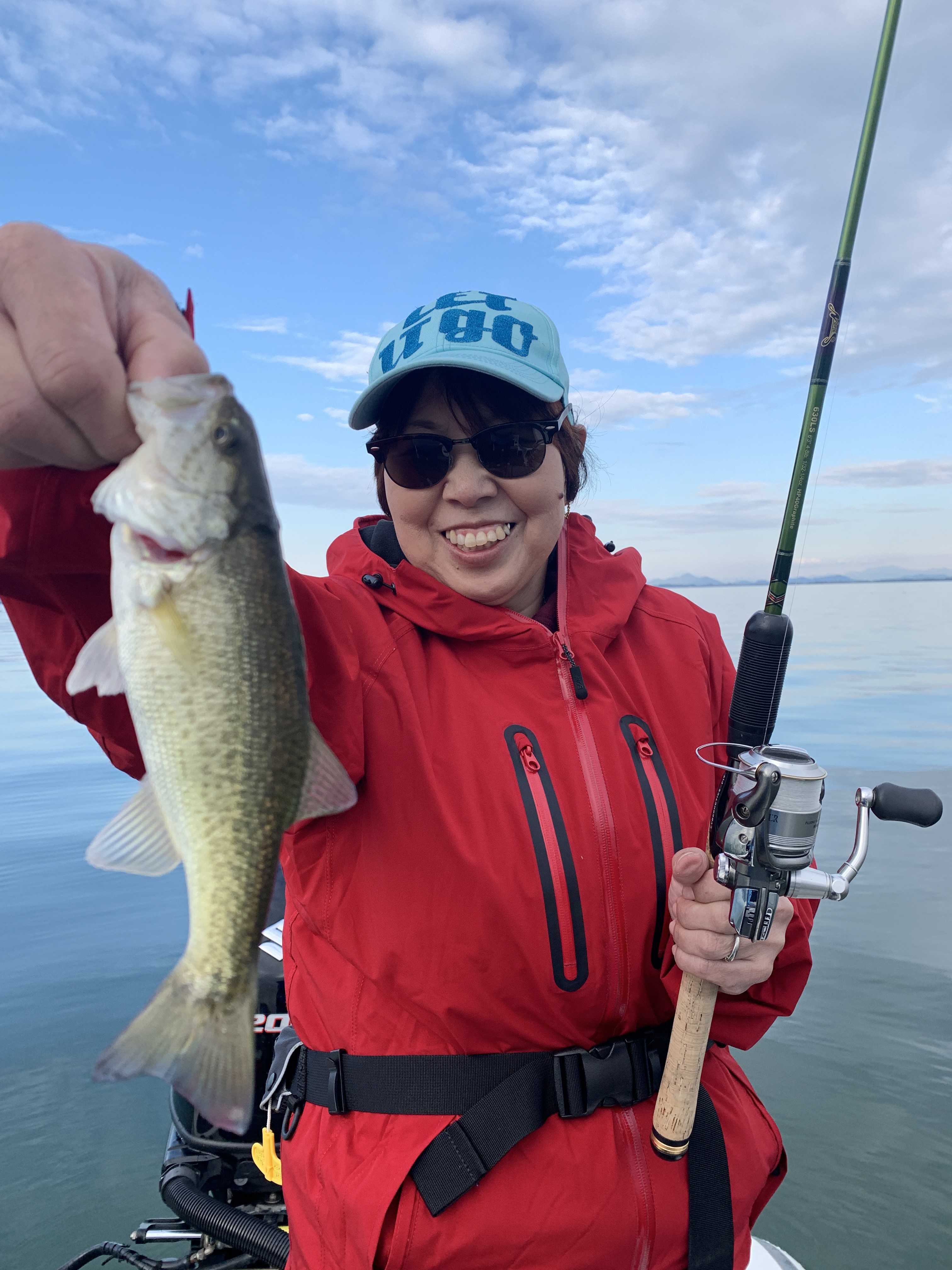 E3F3370E-26E0-41DF-B7D5-8DF3D319F752