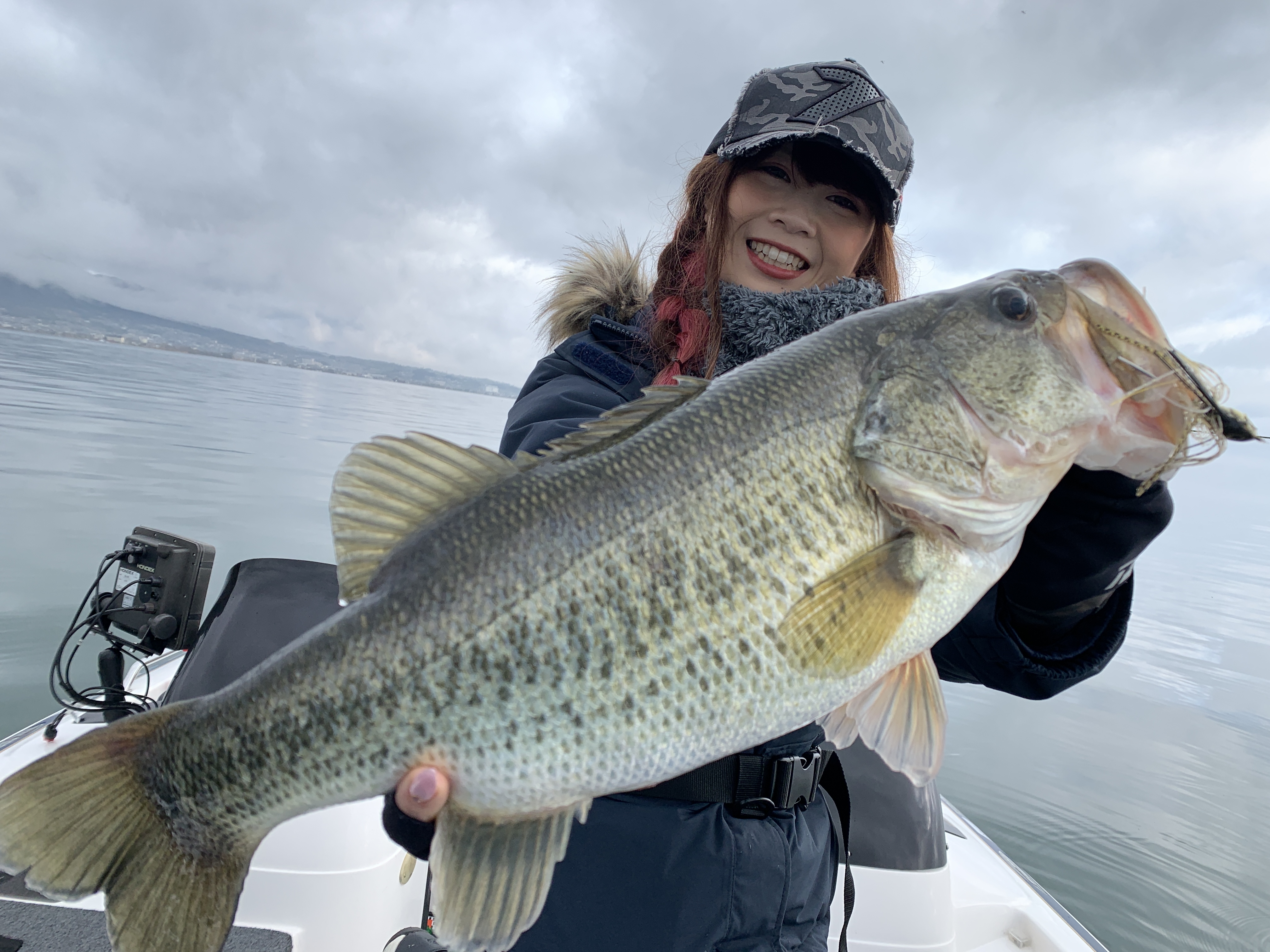 000990C6-C62A-4795-9A61-2BD510450A01