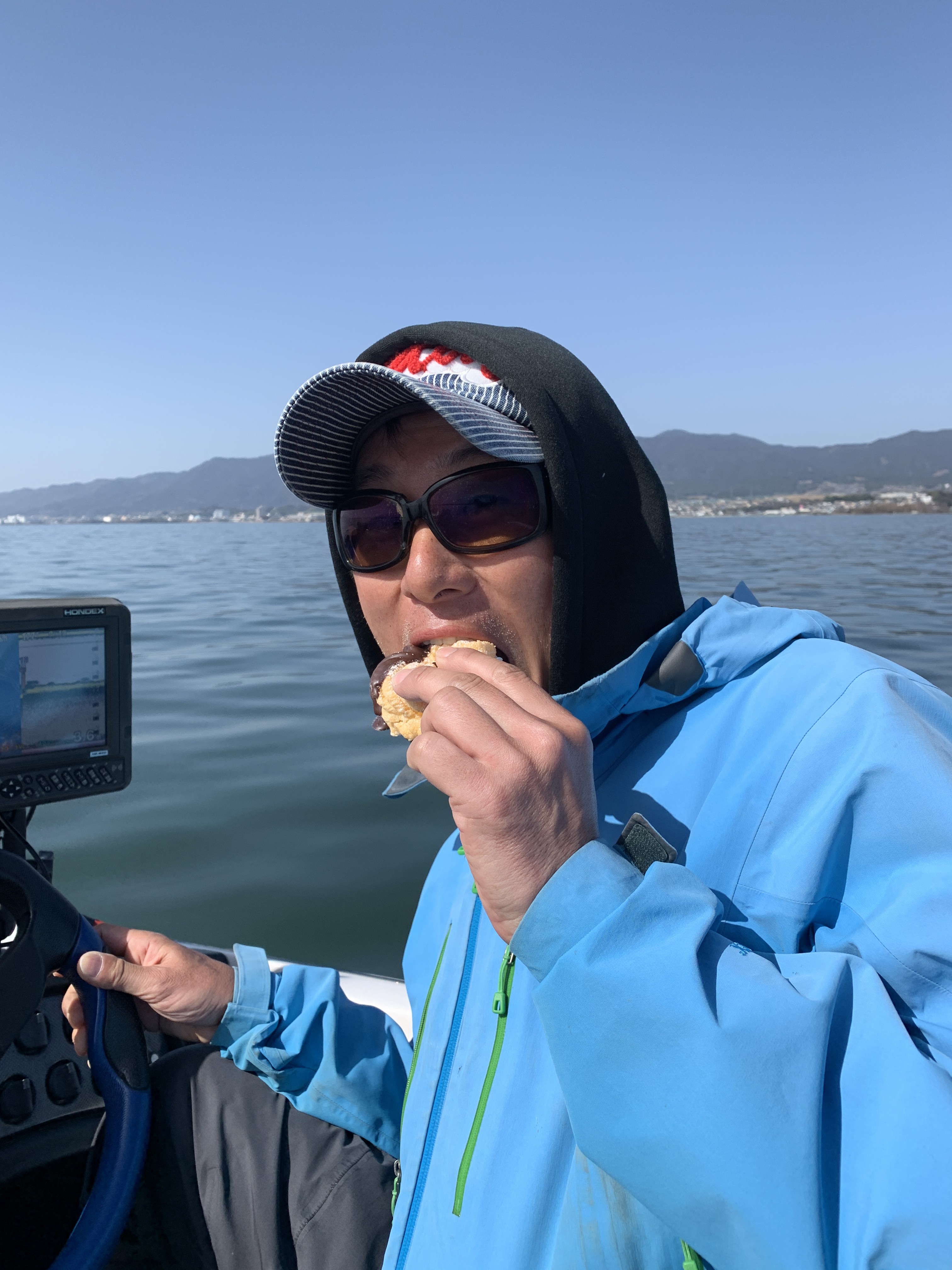 150C6C90-CA4B-4BBC-A414-6F46A125983A