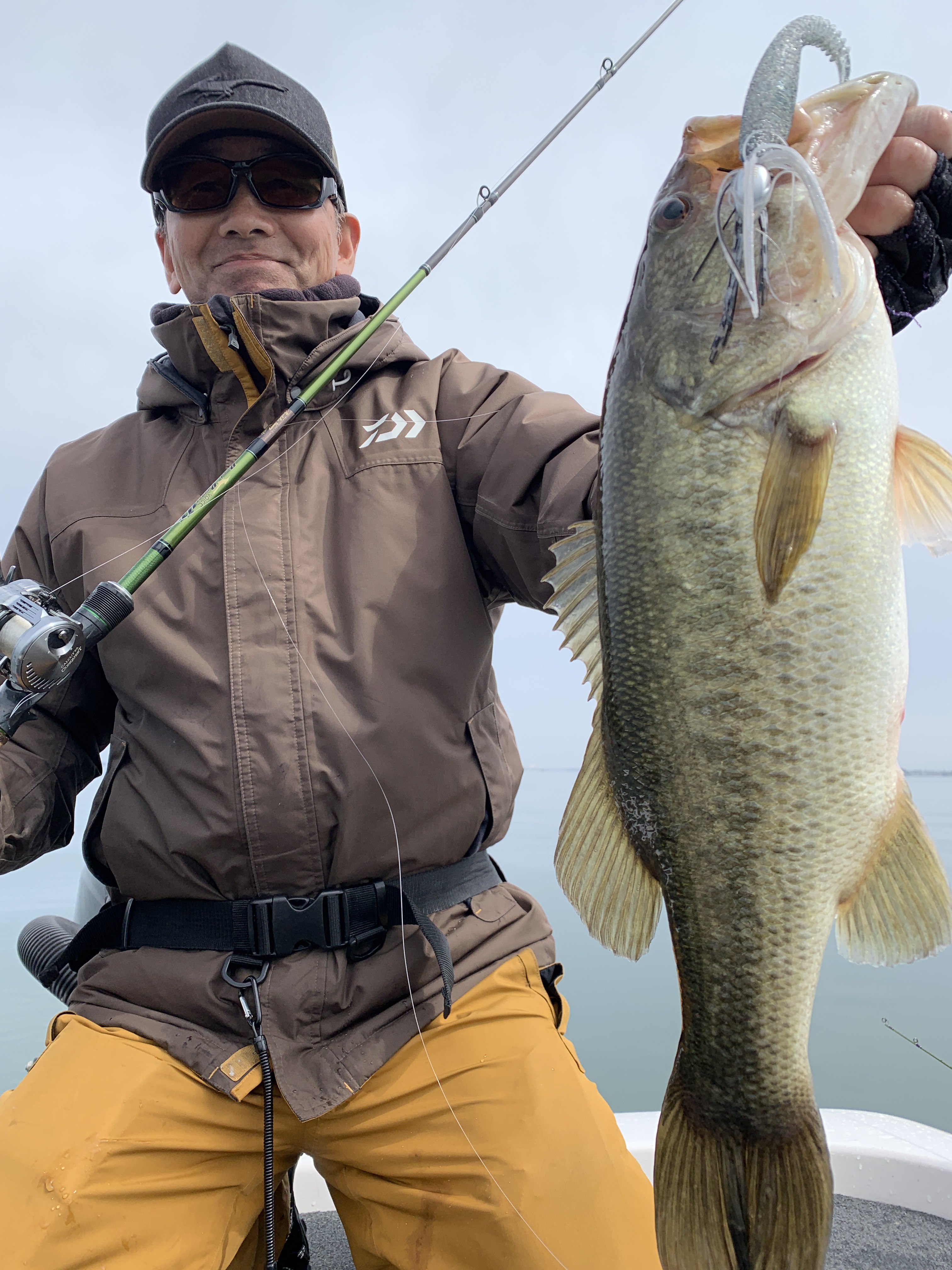 7B453F89-1EB1-4A39-8EA6-8BDE1F6453F2