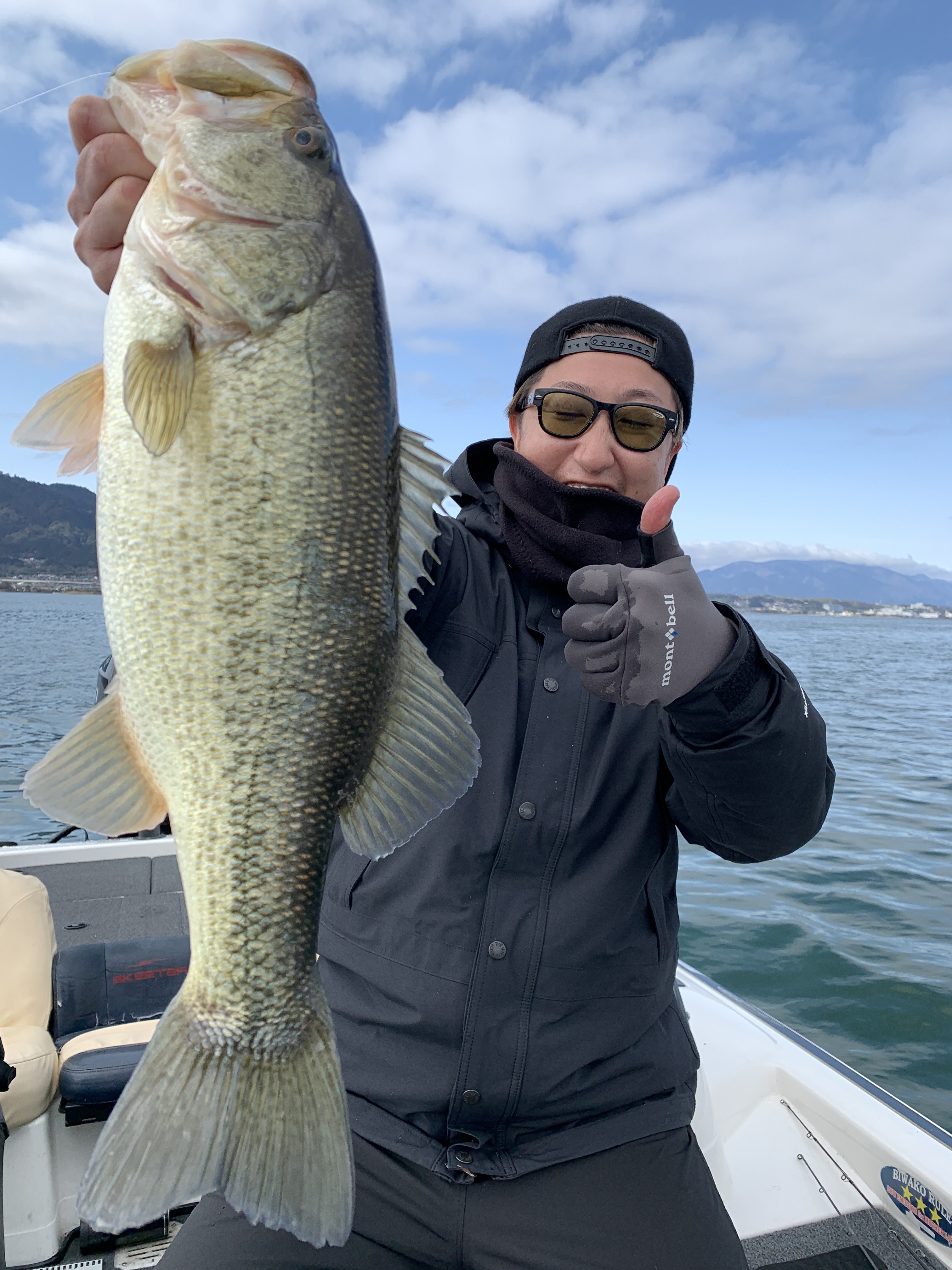 9E3A2565-ACCC-48BF-8C87-7018A5DEE2D4