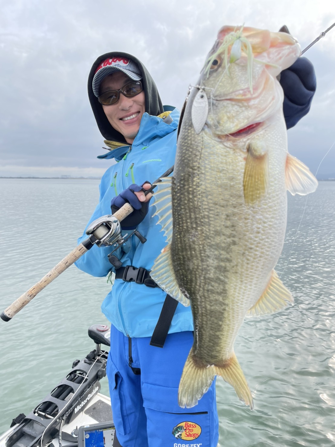 C37C8394-79B6-4AB6-A085-5C618EED8CB7