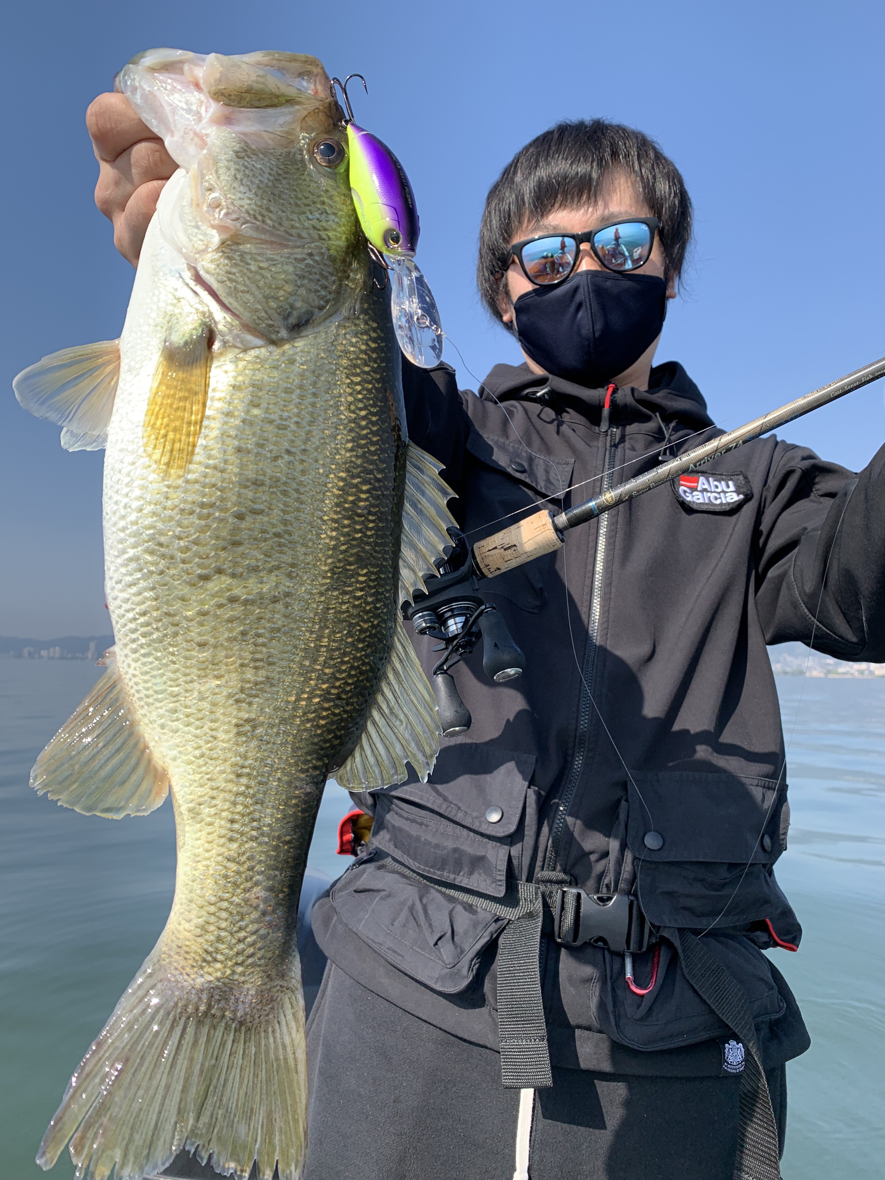 0808DF94-43CD-4252-8CB6-F6F9BC9C5488