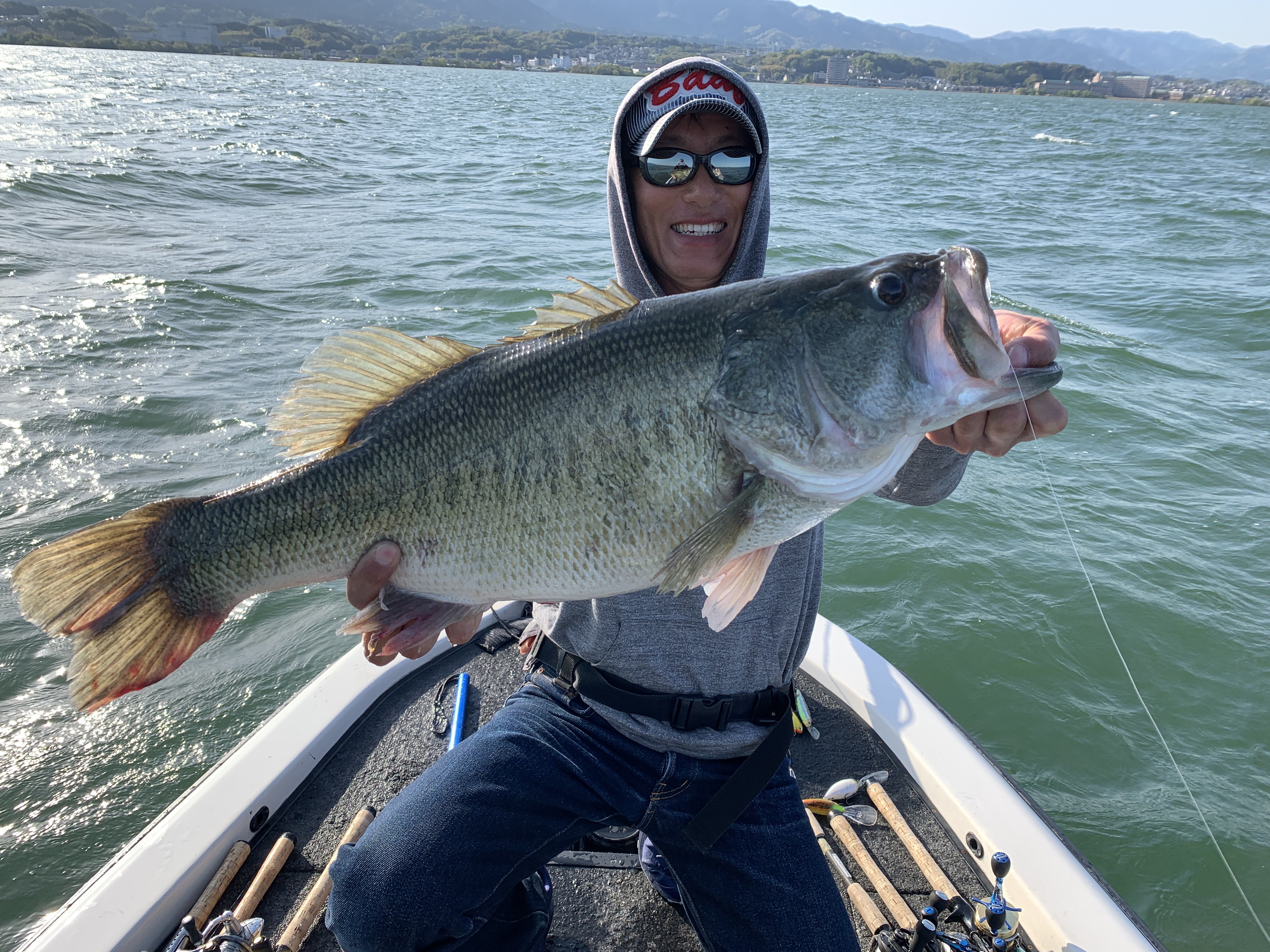 EC66638C-9702-40FD-8682-ADABD7D0C007