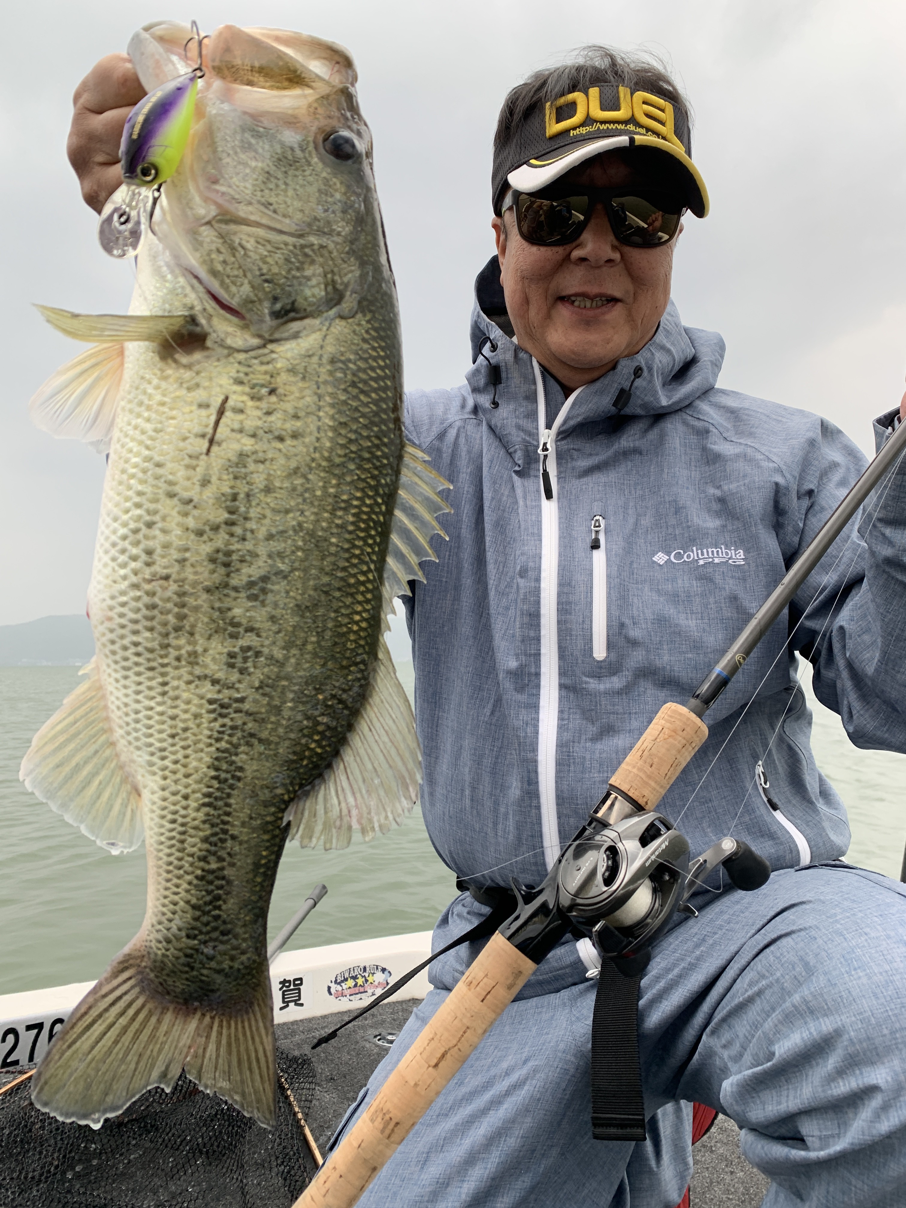 16198394-F8A8-41E3-9282-B0AC4A728CAE