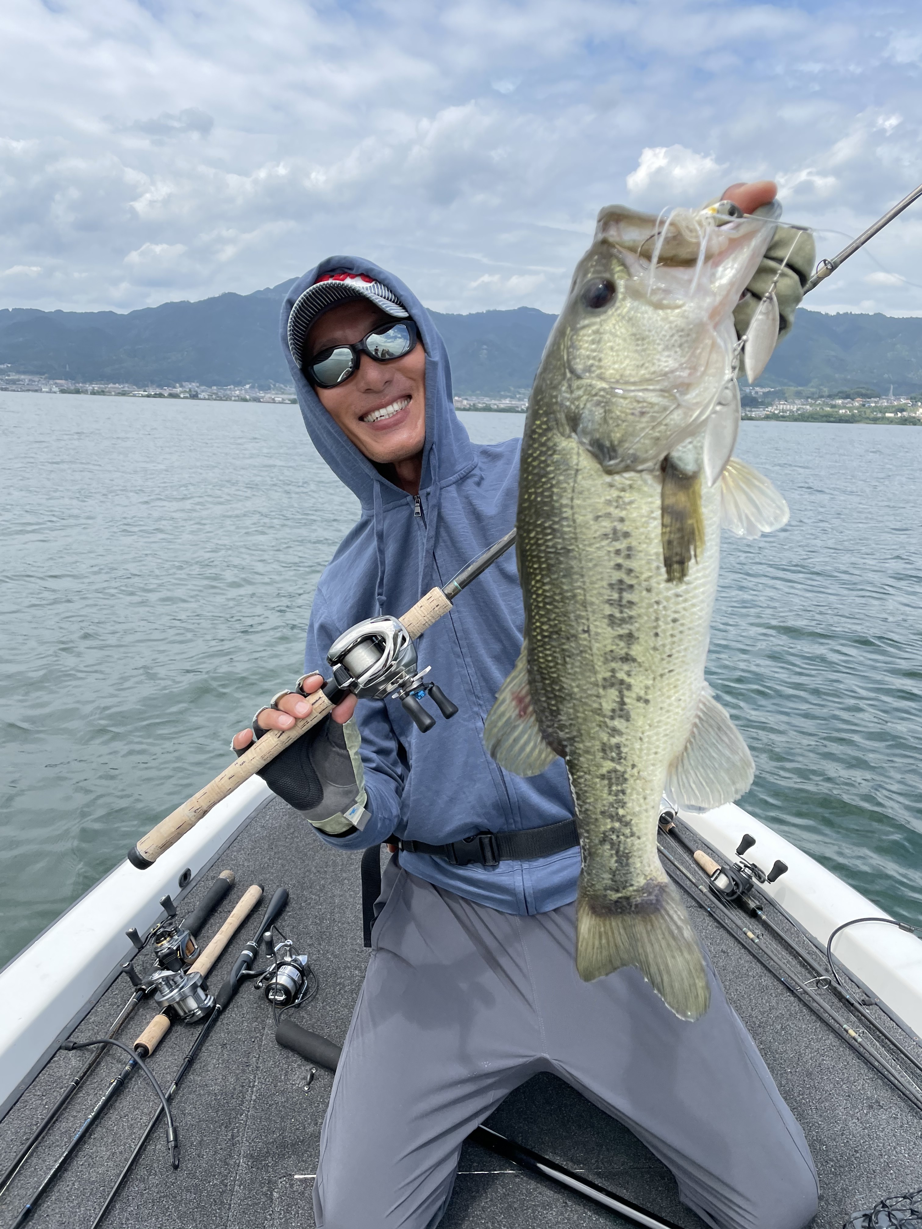 3B93238C-0B28-4AAE-8DC7-90DAD2BA183C