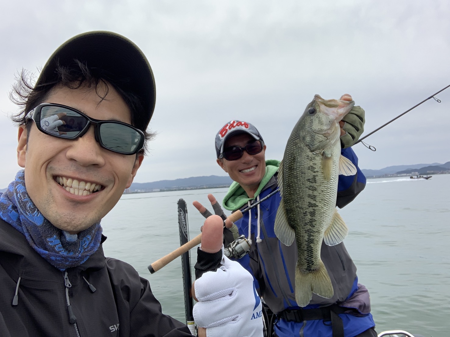 4AB92FF3-58FC-4EF6-874B-6ADE2B19D7C1