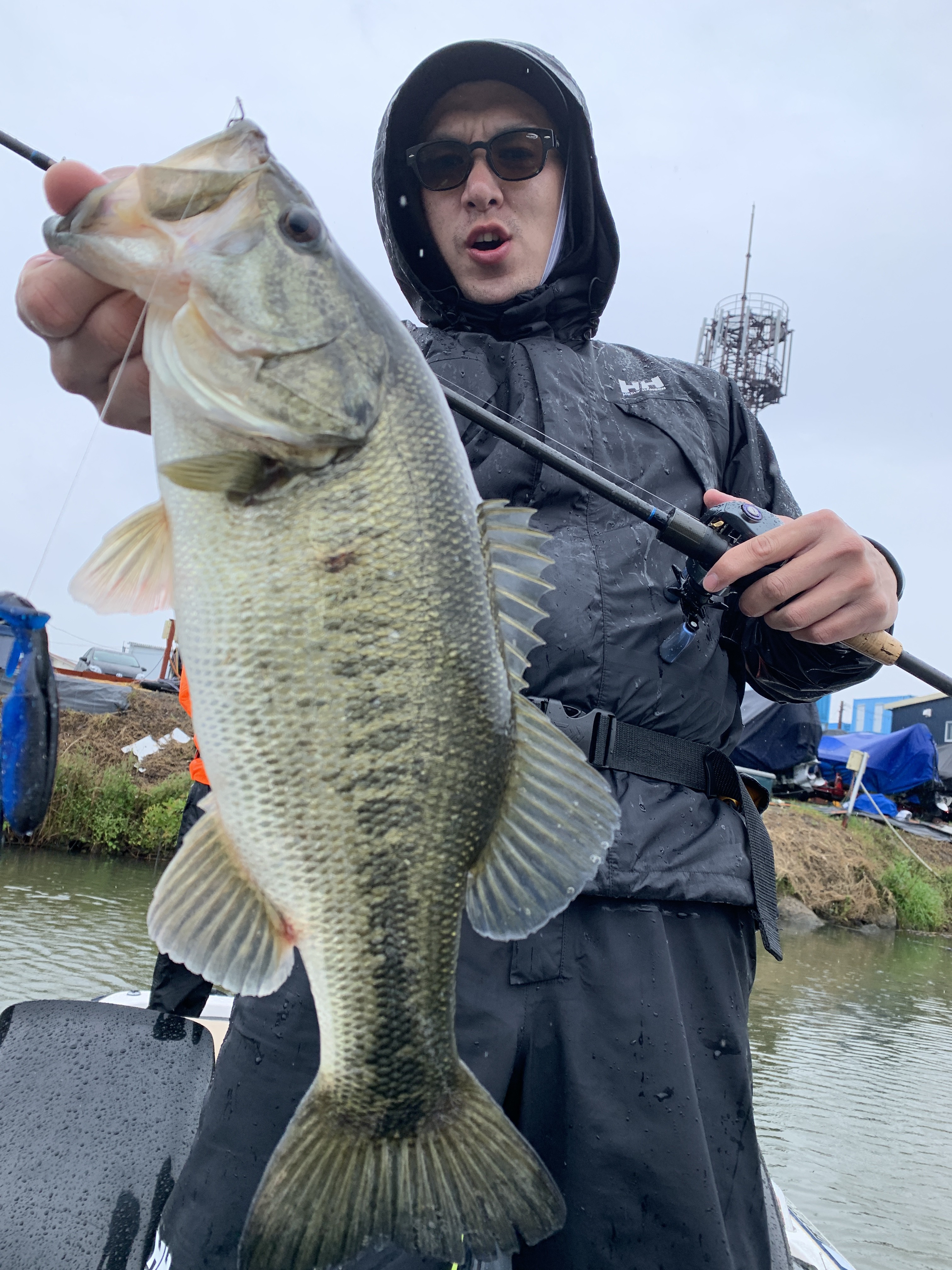 61CB7734-B57C-4116-A1F1-184440B14632