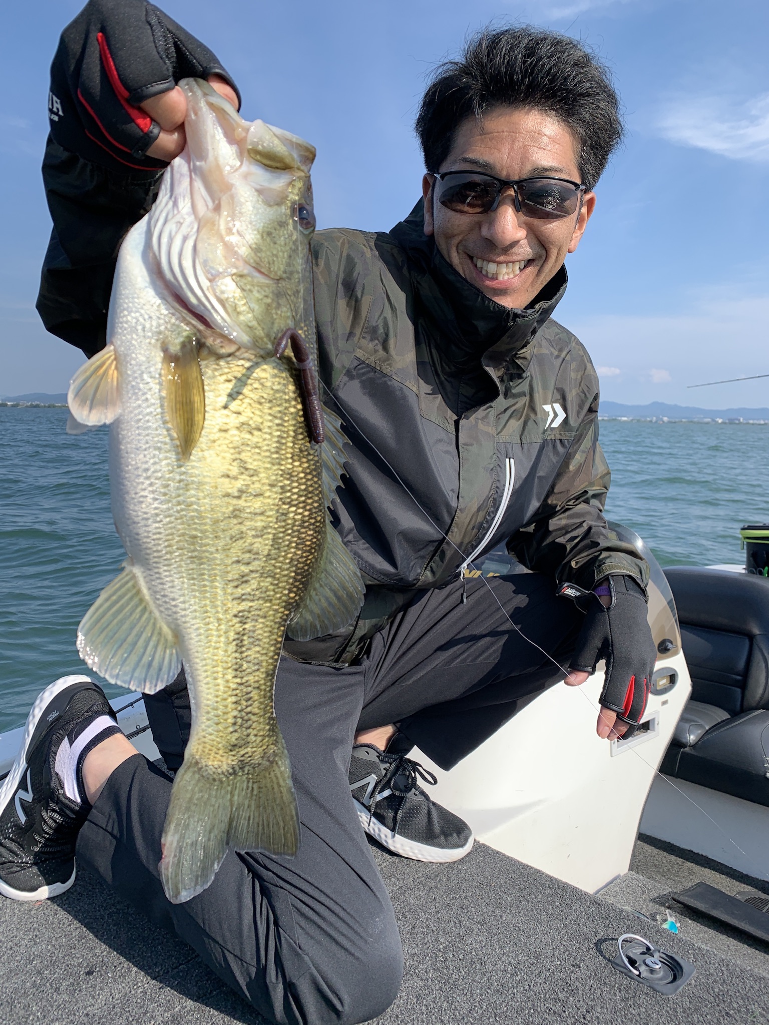 970E8000-354F-4619-AB3E-54409D4250CC