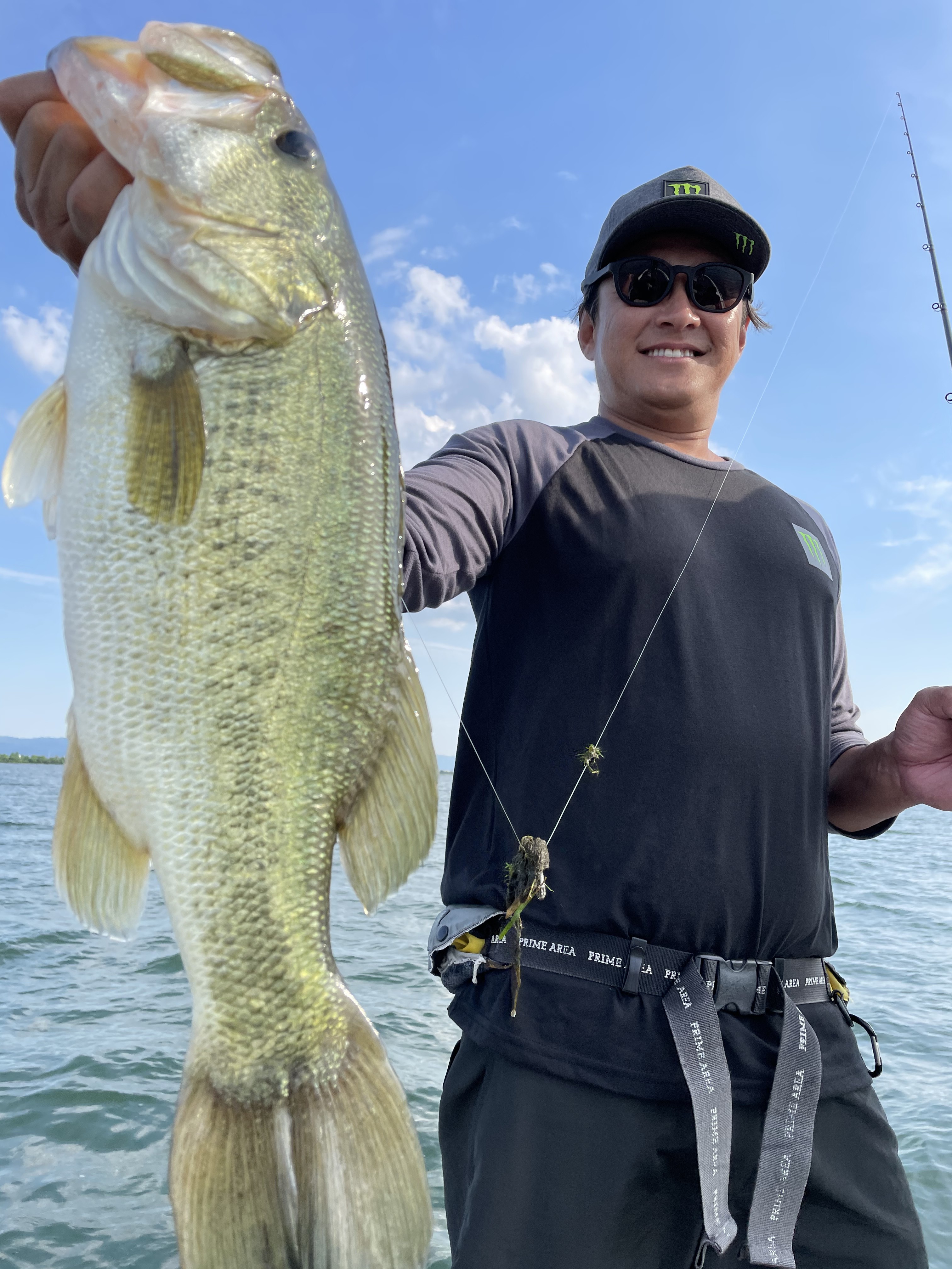 AB9C9E97-98FA-4B61-A90C-DD9464710E81