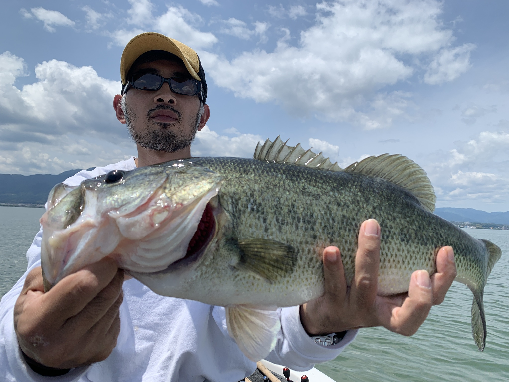 C71CCBA0-7714-4627-82BF-37B23A01FB0A