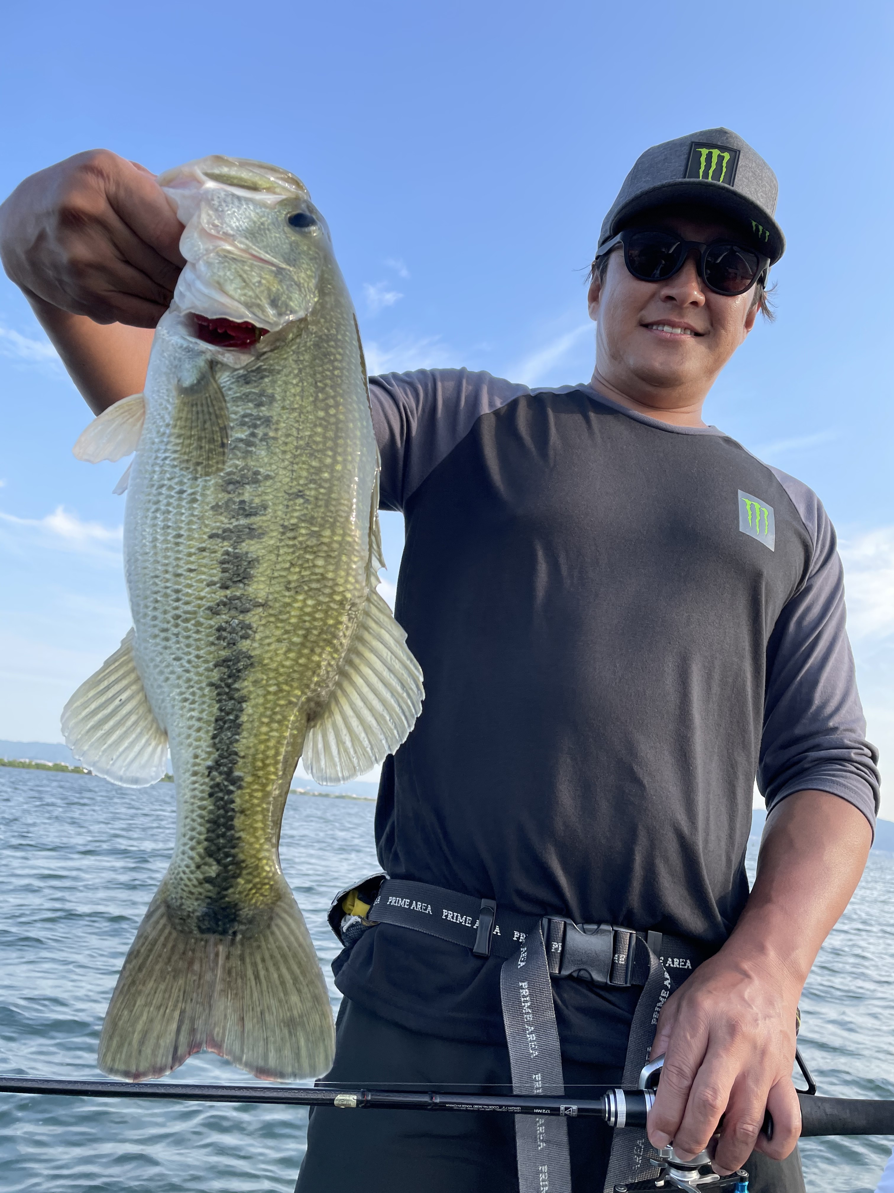 D5B362CF-B923-49AE-86F8-633FE5386F8E