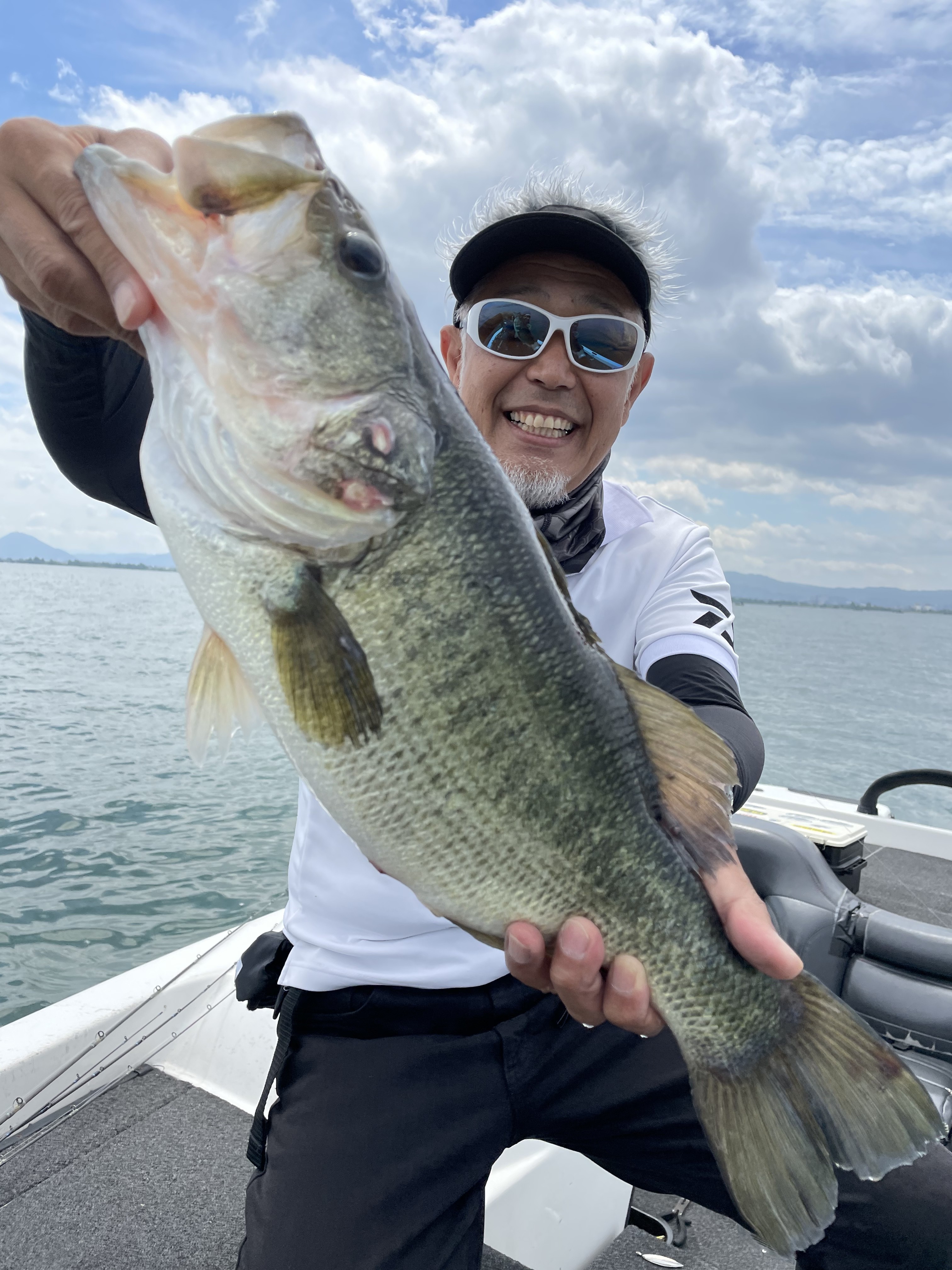 ECC7940B-B2B8-4F87-AF3A-3045BF3C77E5