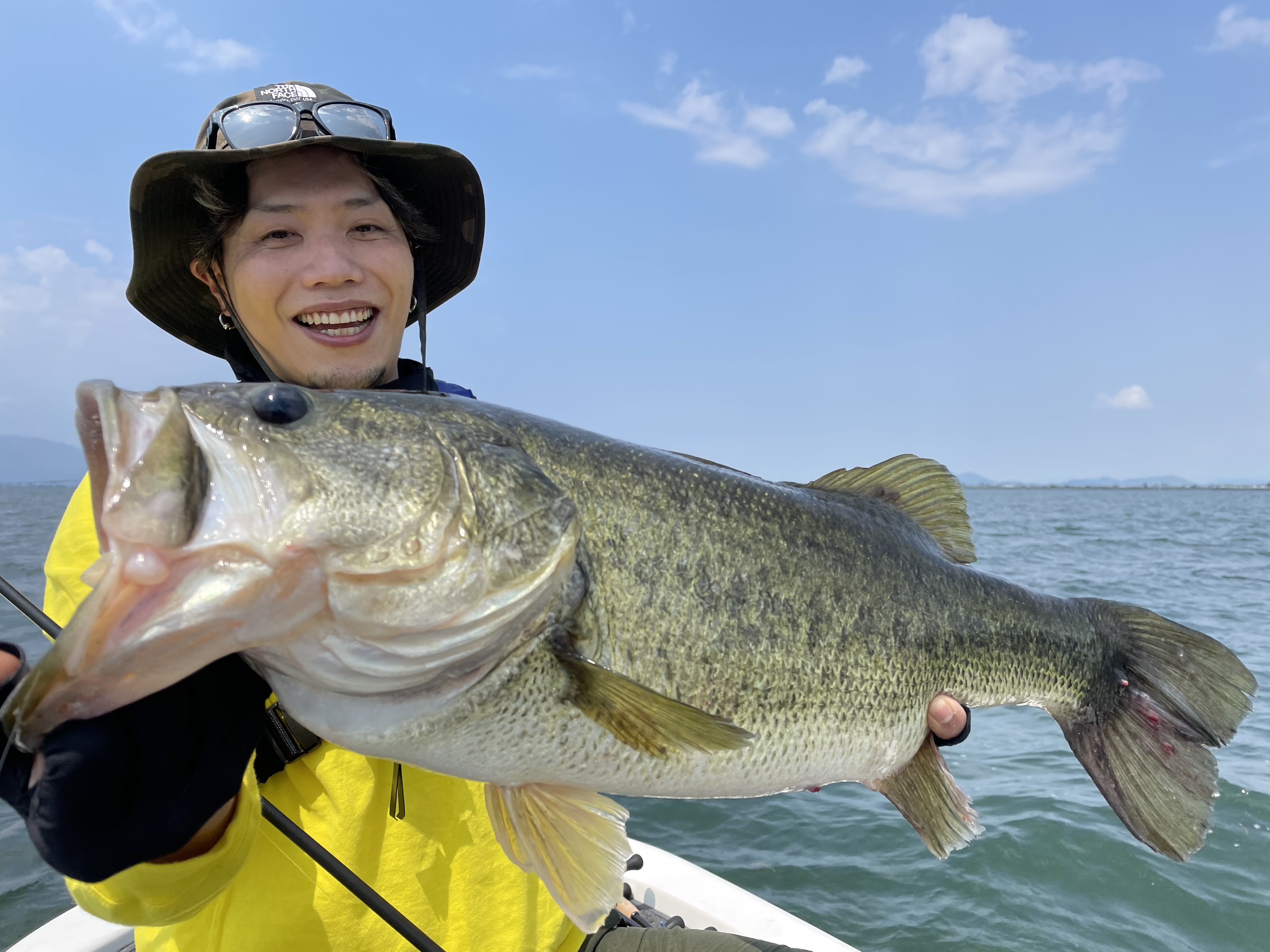 1EADA6EB-8809-4D84-A869-4518F9EDAD18