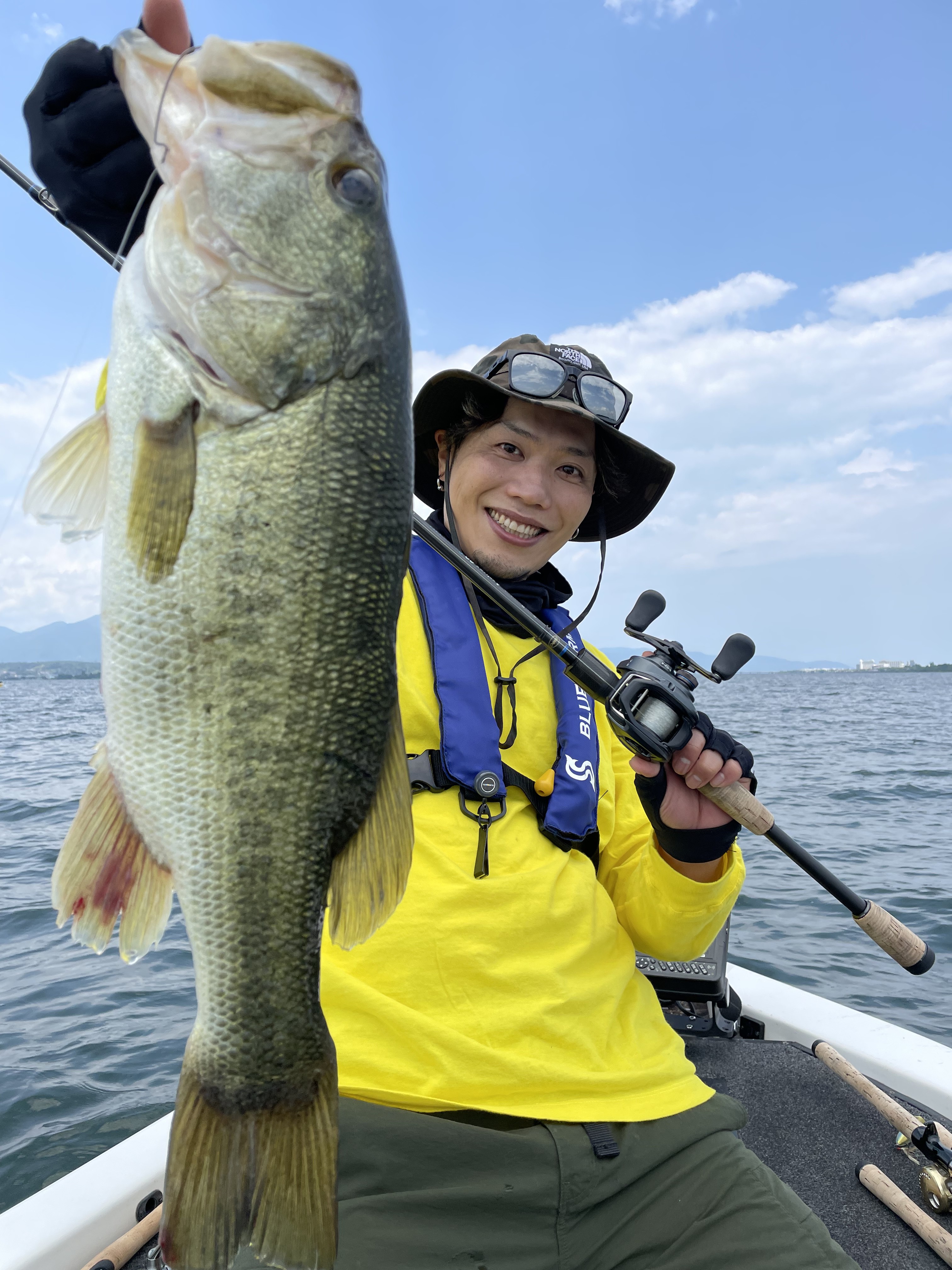 54B551F9-A110-45A1-B9F4-E2746A162F5F