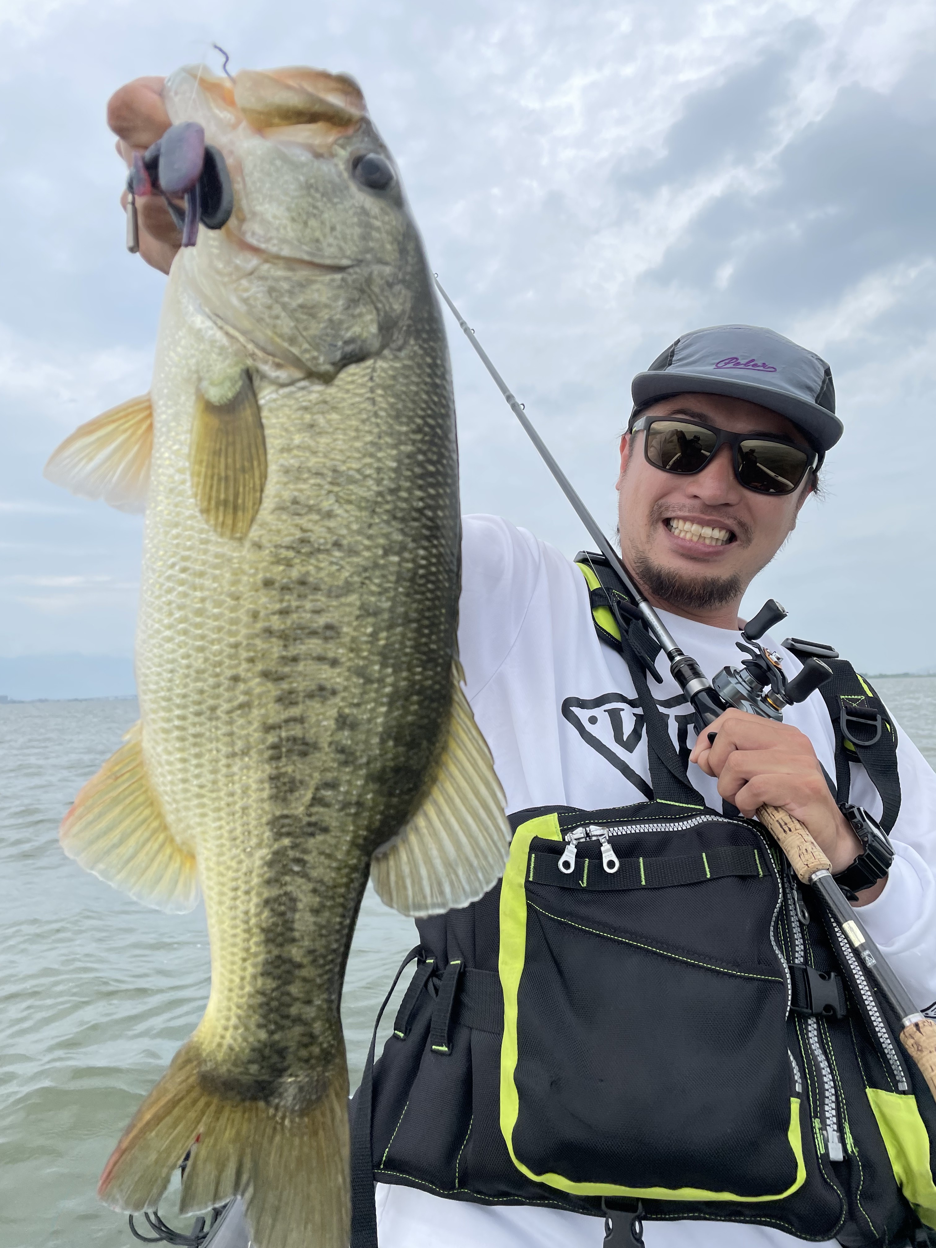 6121A7DB-84C0-44F9-ACD4-2B4E302E7555