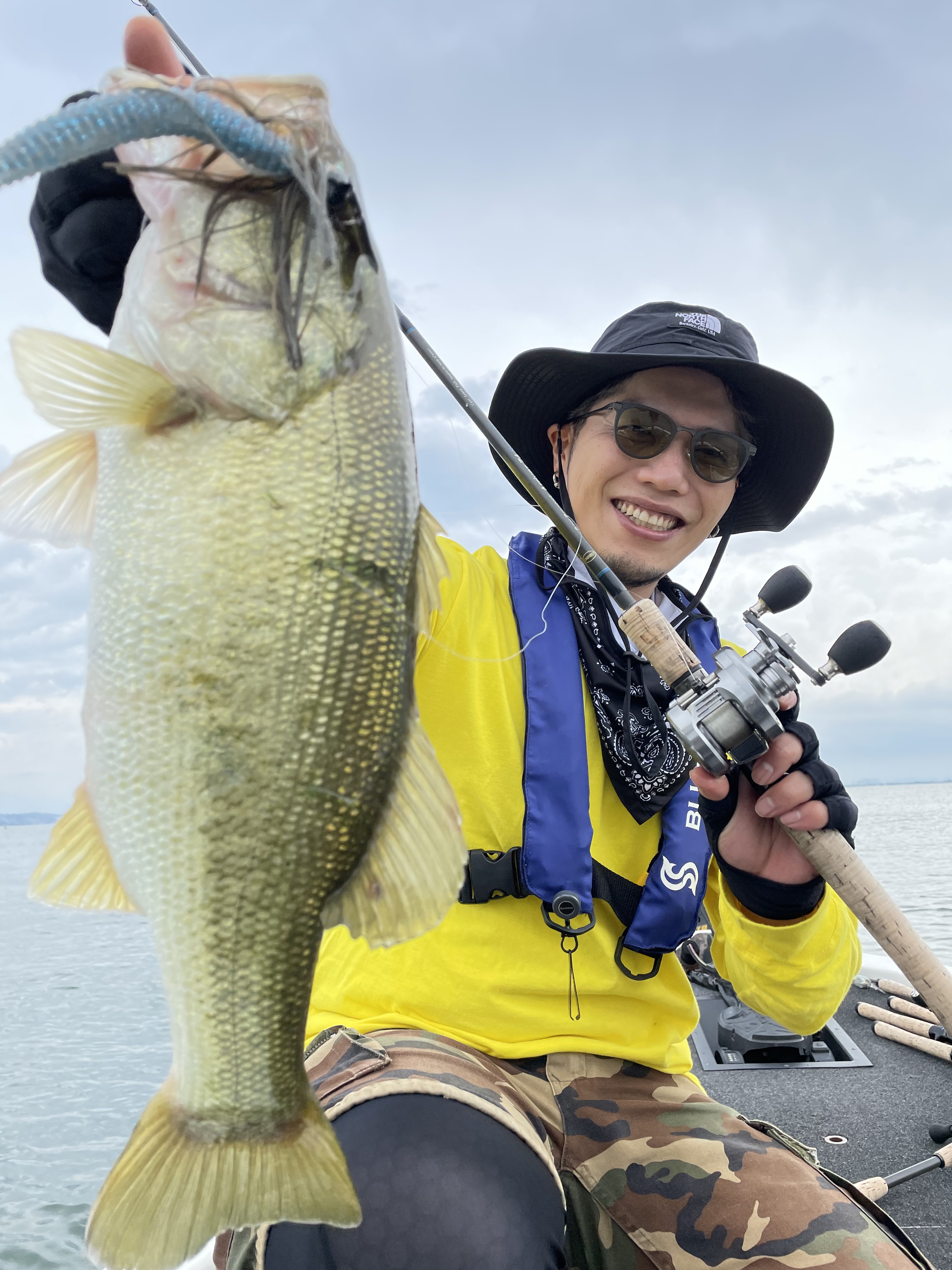 86329EB9-42AE-42A6-A2FF-A96AC8D9DCBD