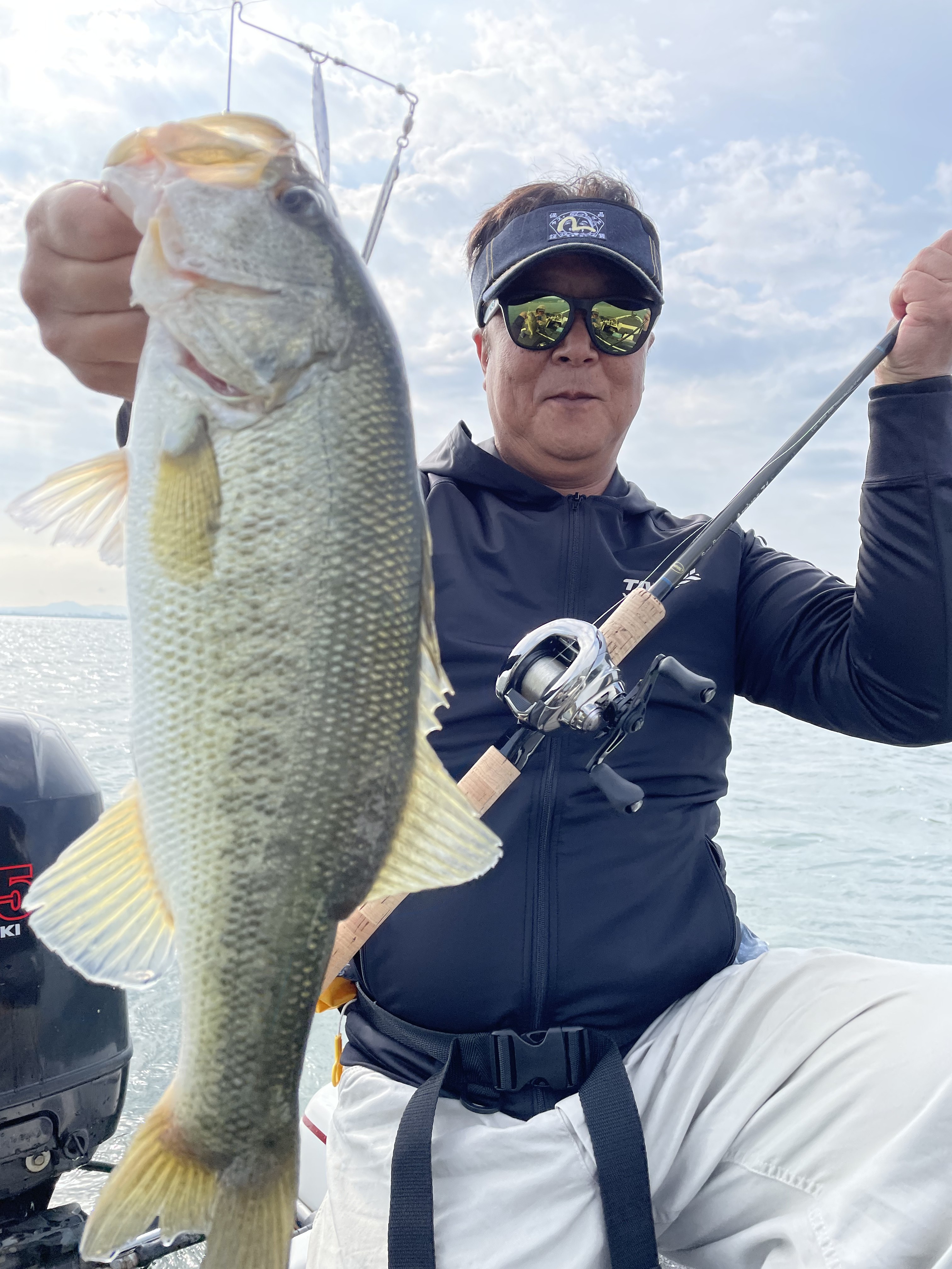 A38D6DDB-ADA4-439E-9D10-280299D449B2