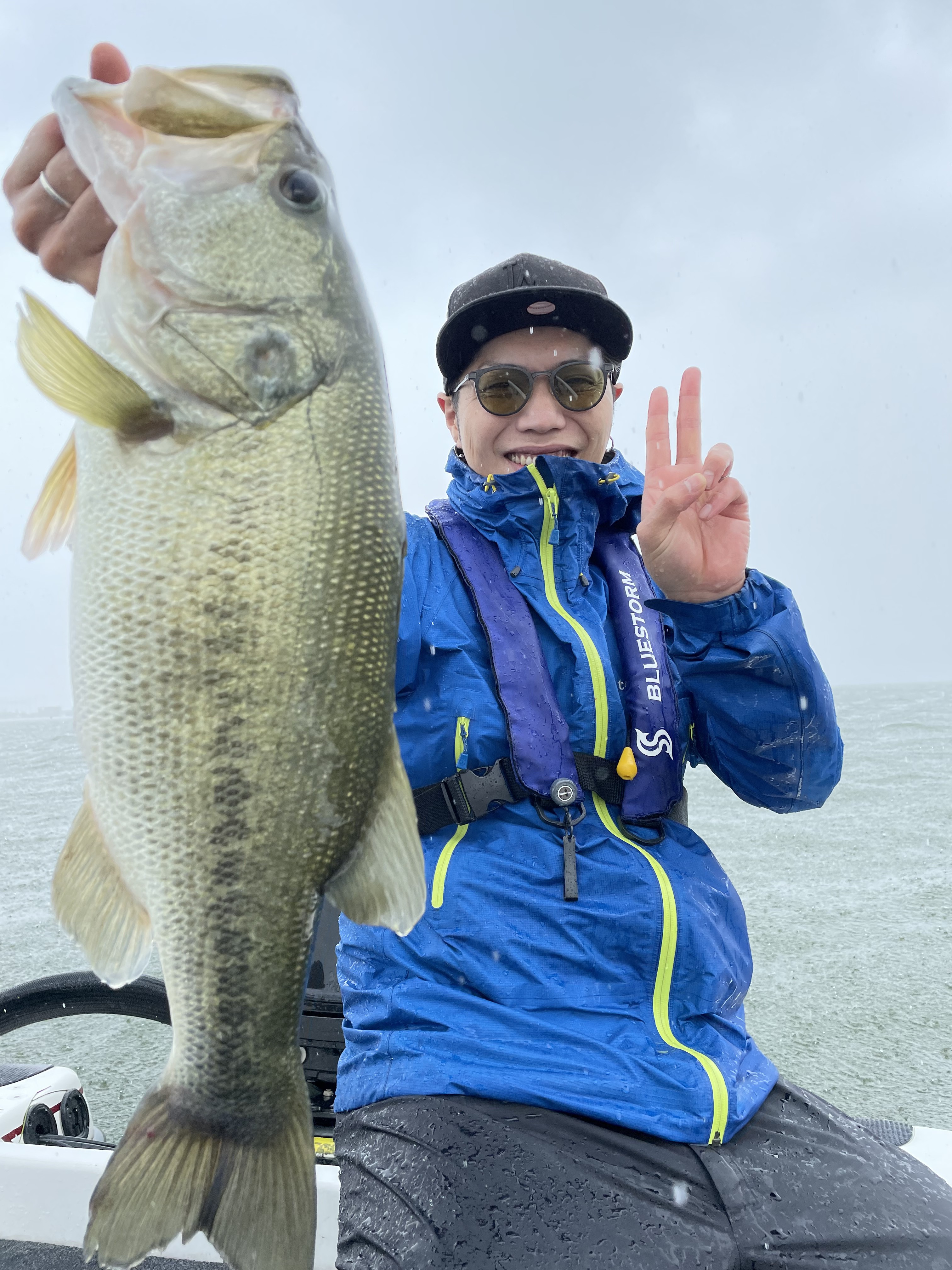 EACE0631-397B-42F2-84D6-33CD30E10C8C