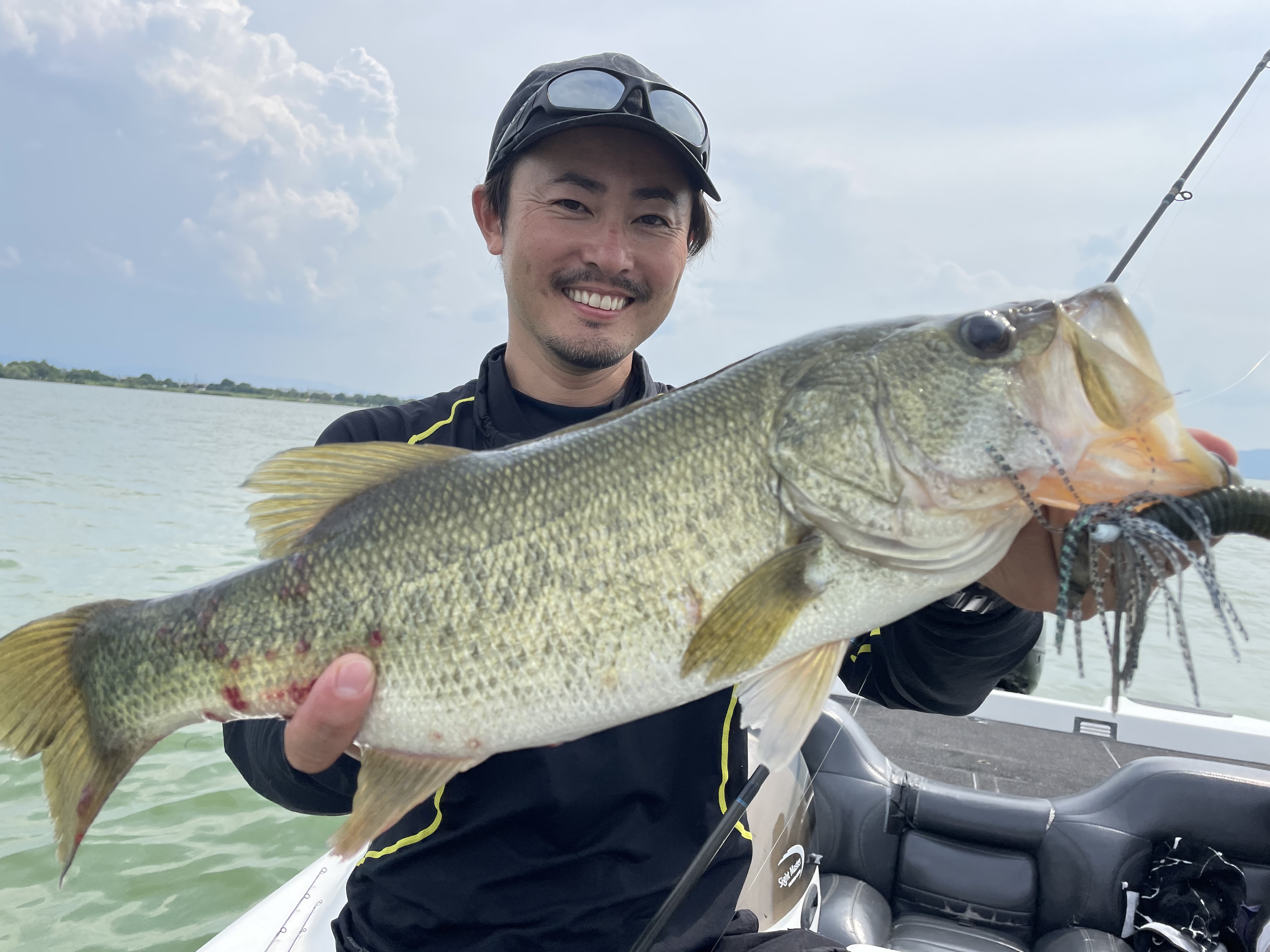 283686A8-069F-437E-B849-F3F2A7D5D413