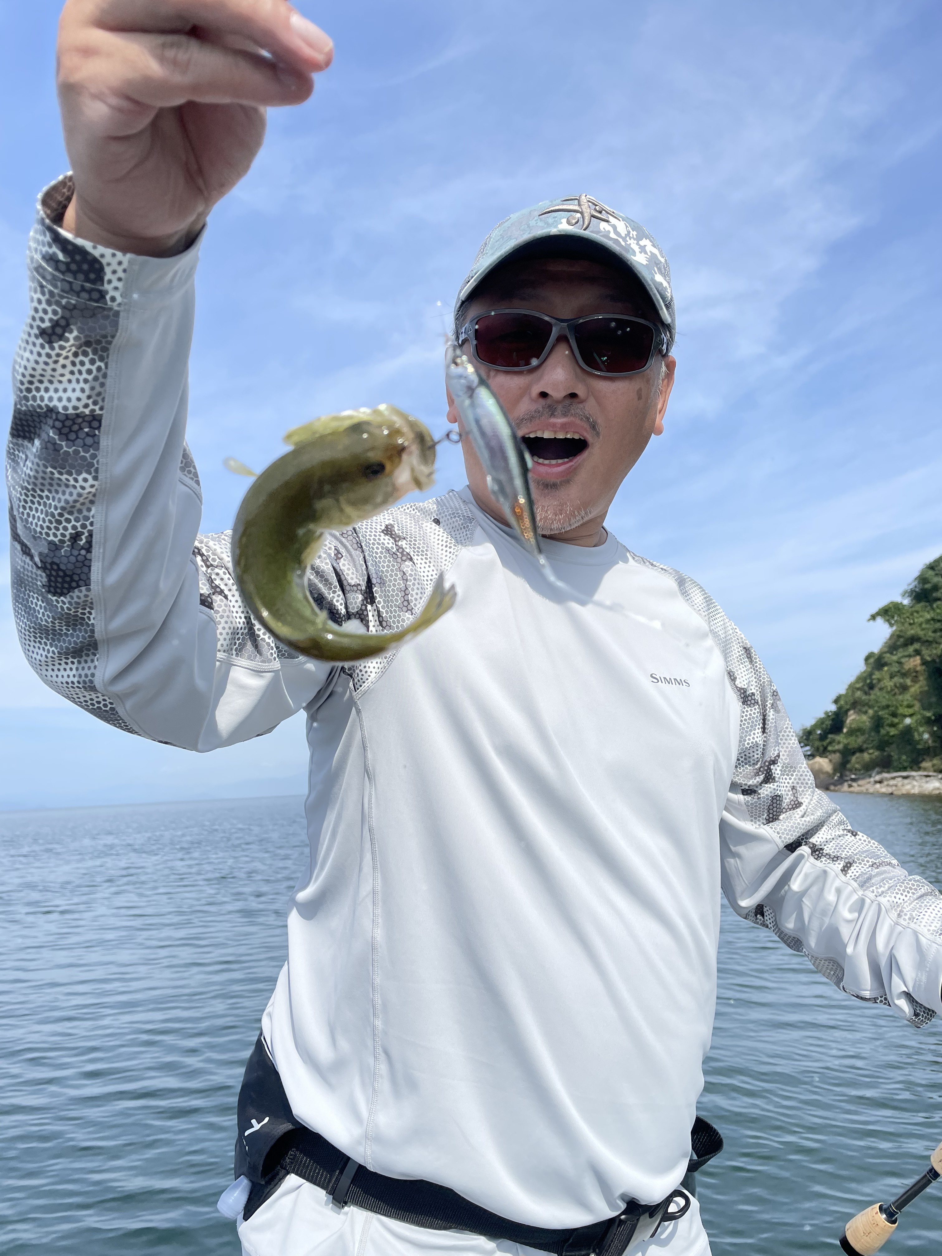 5EB76094-D6CD-4076-A4AF-E4A280B0FE4D