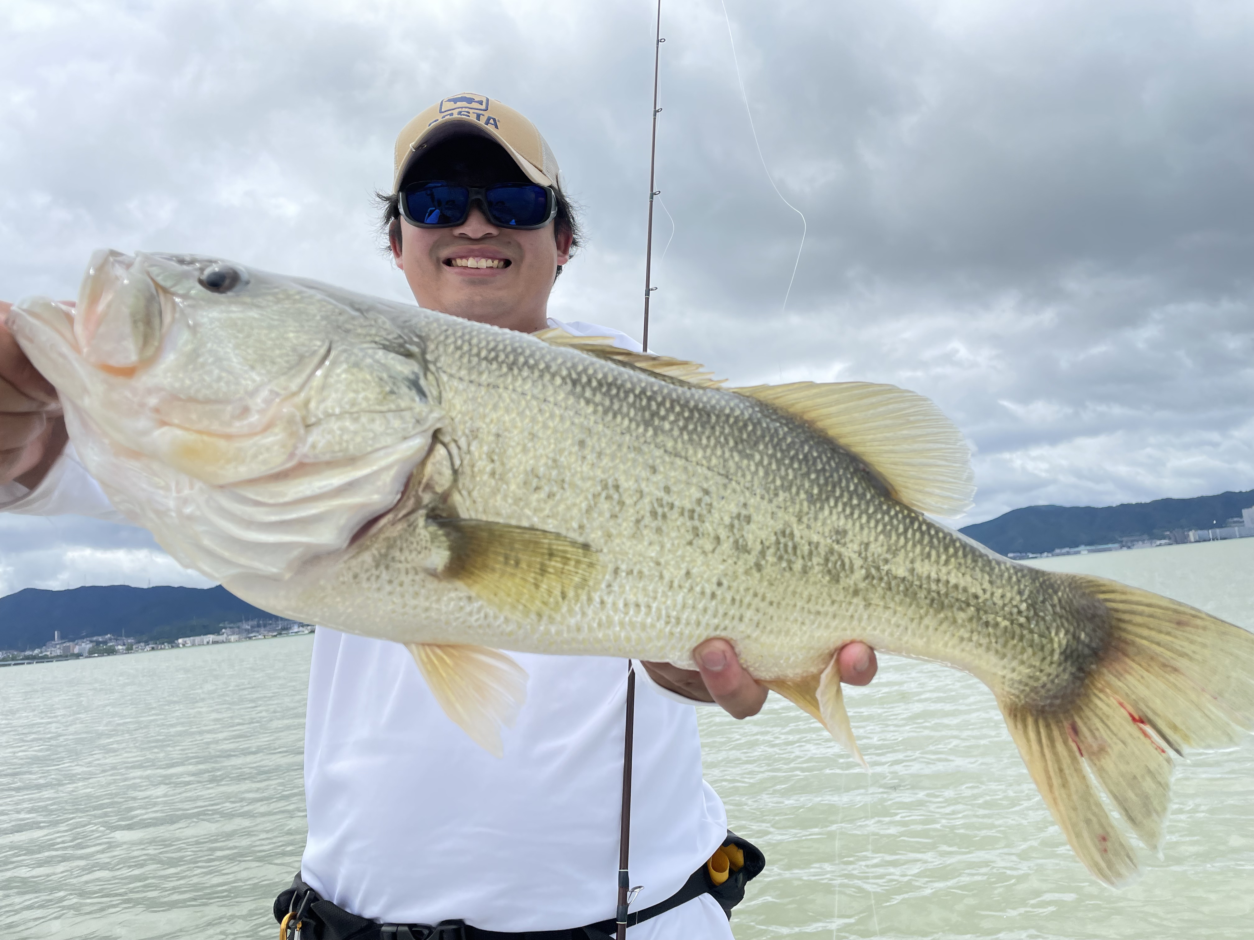 74C68E22-ACB6-447E-8EE1-7637BBD48B8D