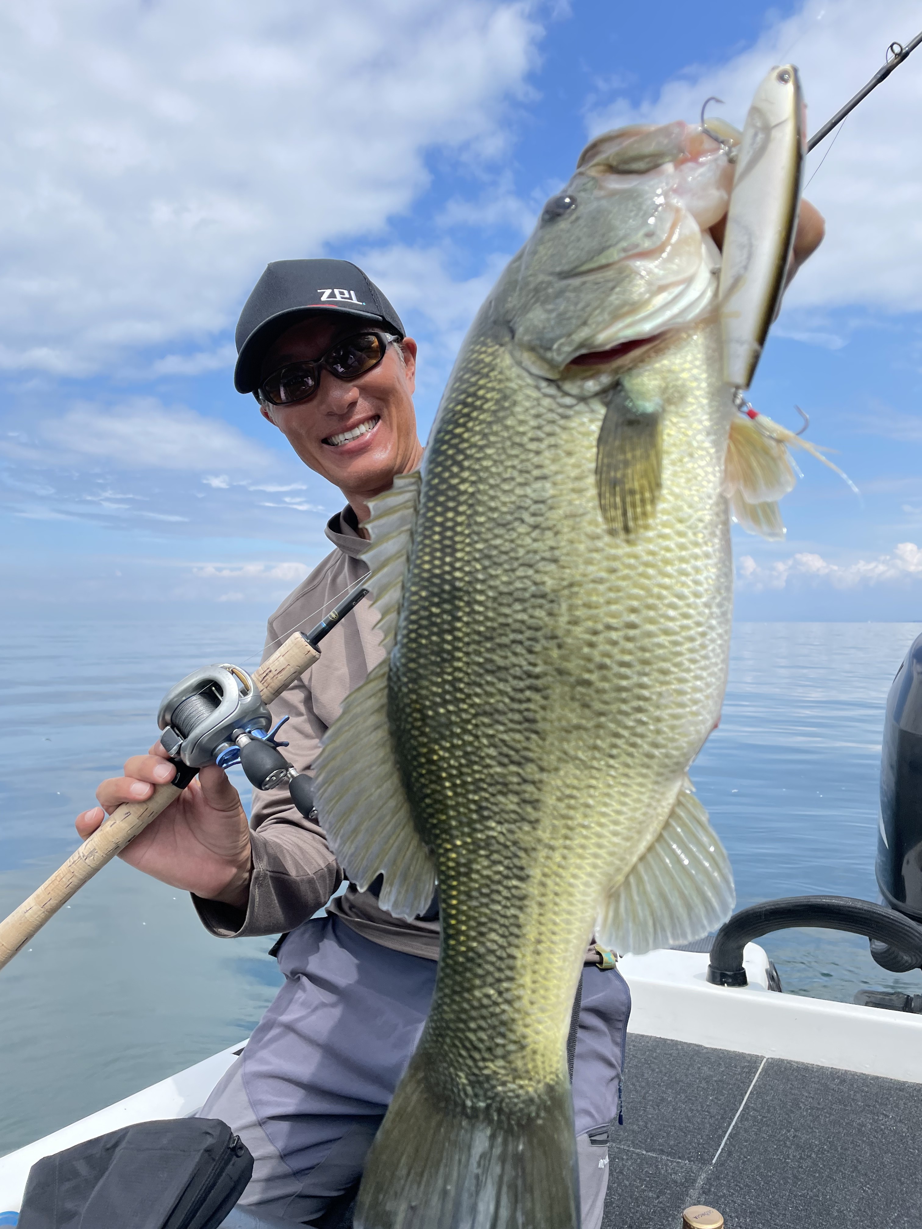 FAF6C3FB-DA6F-4B7C-B0C1-6E3EB0EAE956