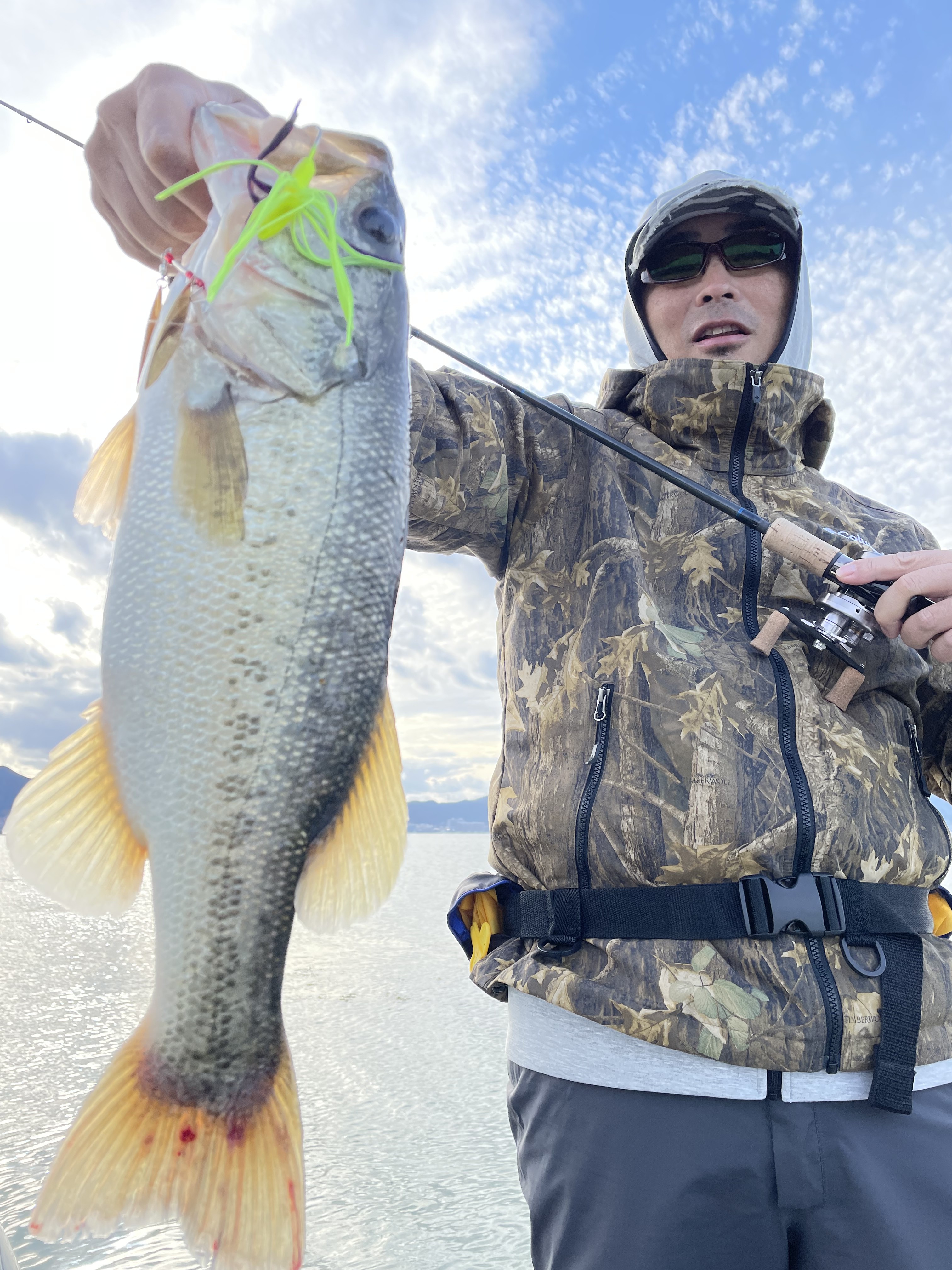 73F7B538-EC24-44E6-8124-C2300034C2C7