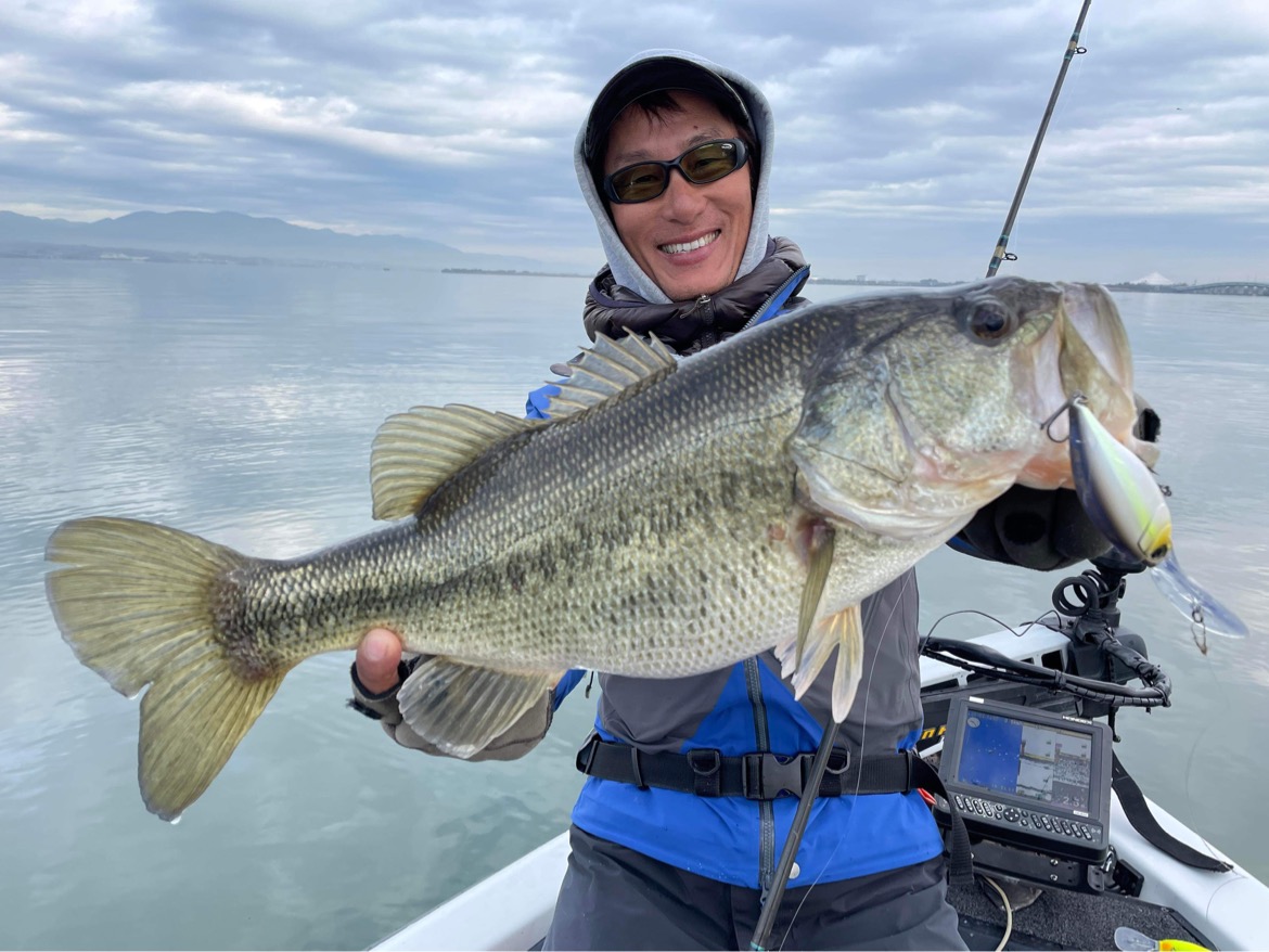 F07D917D-69D2-4F3B-AF37-44E8F2514EB3