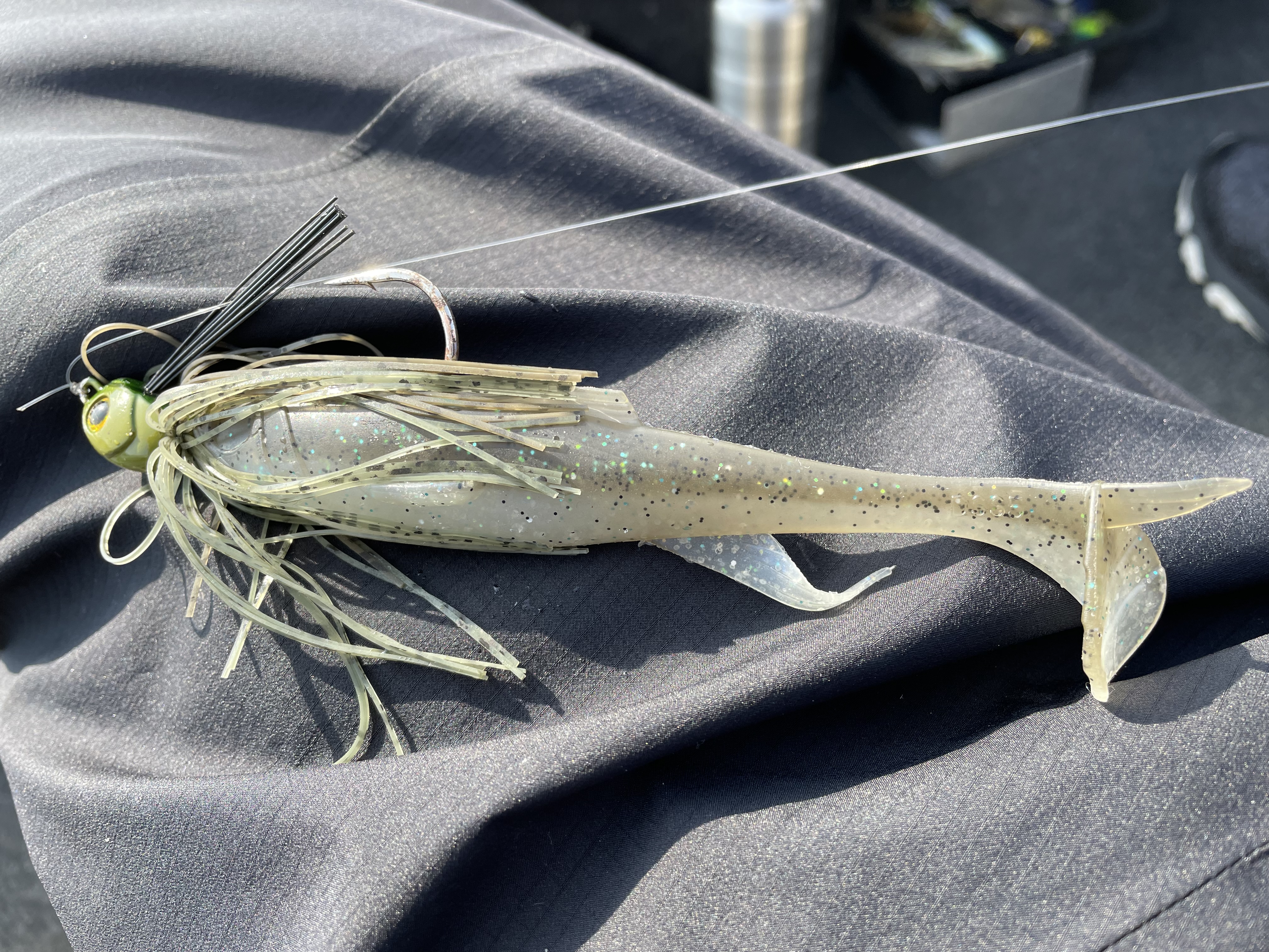 D87FDFFC-46C7-4BD0-95C4-D1E7F96BD874