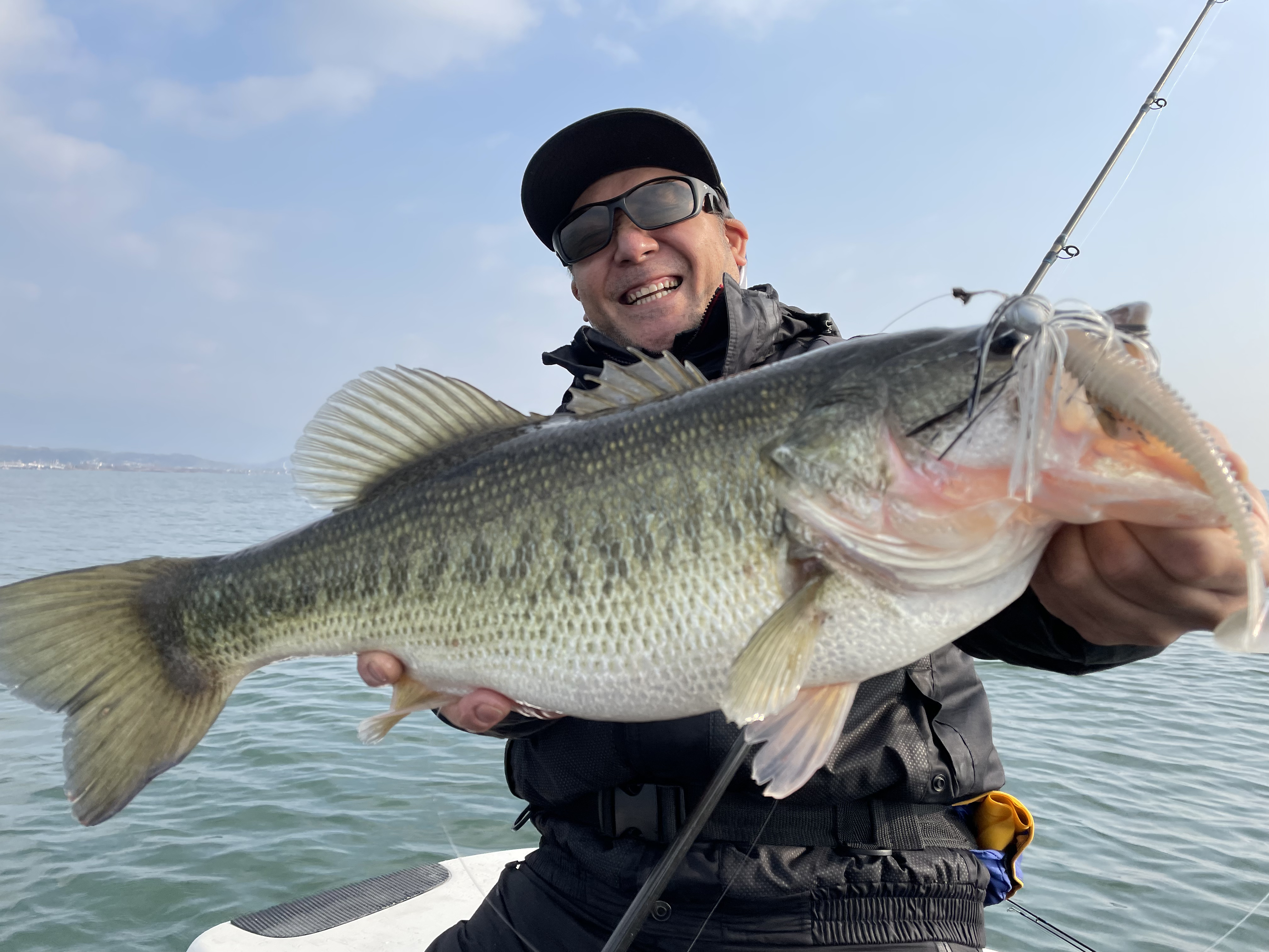 DFB083D2-46A4-4BA4-A229-43222F375665